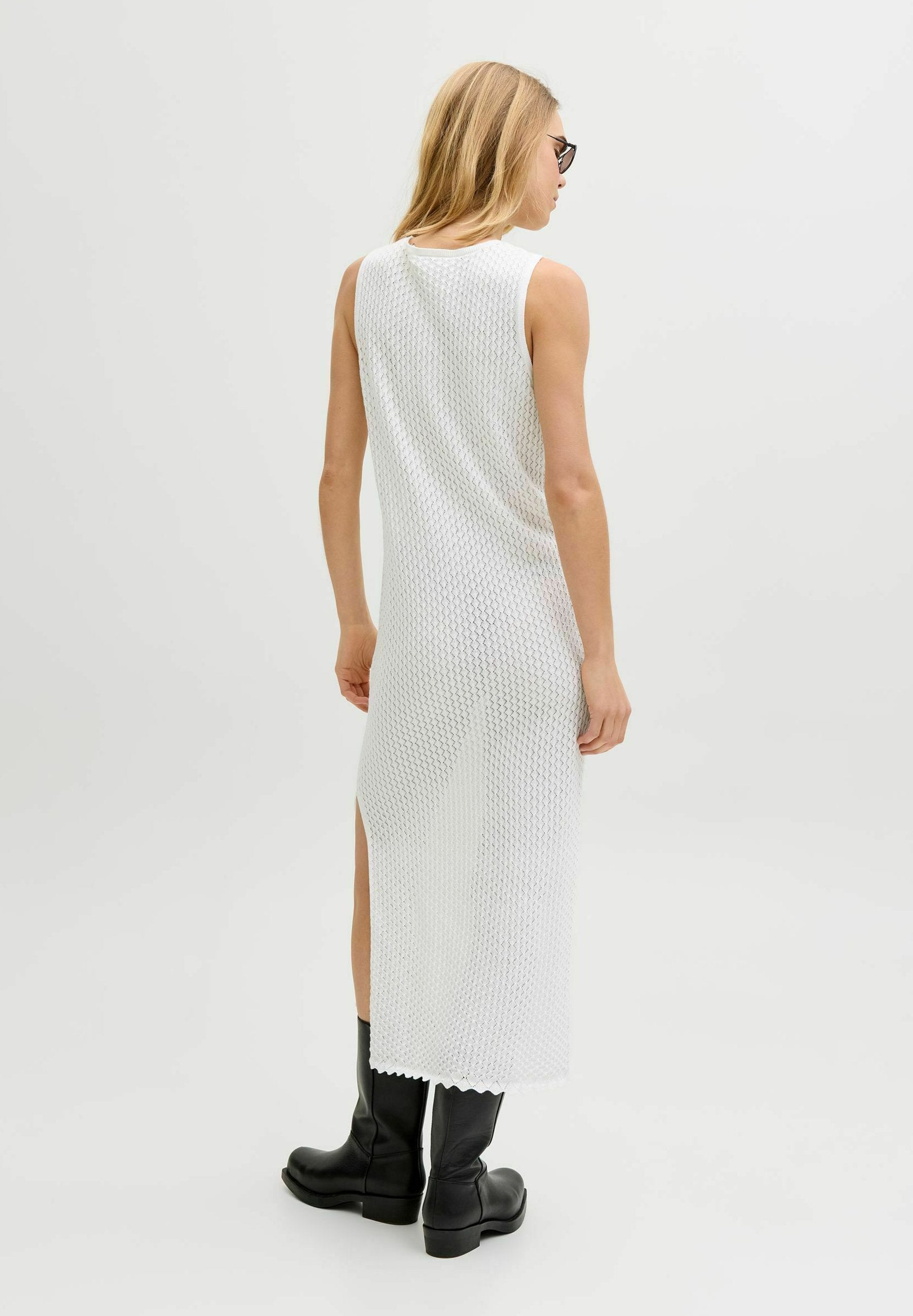 Knitted JXZURI Knitted - Jumper dress - cloud dancer