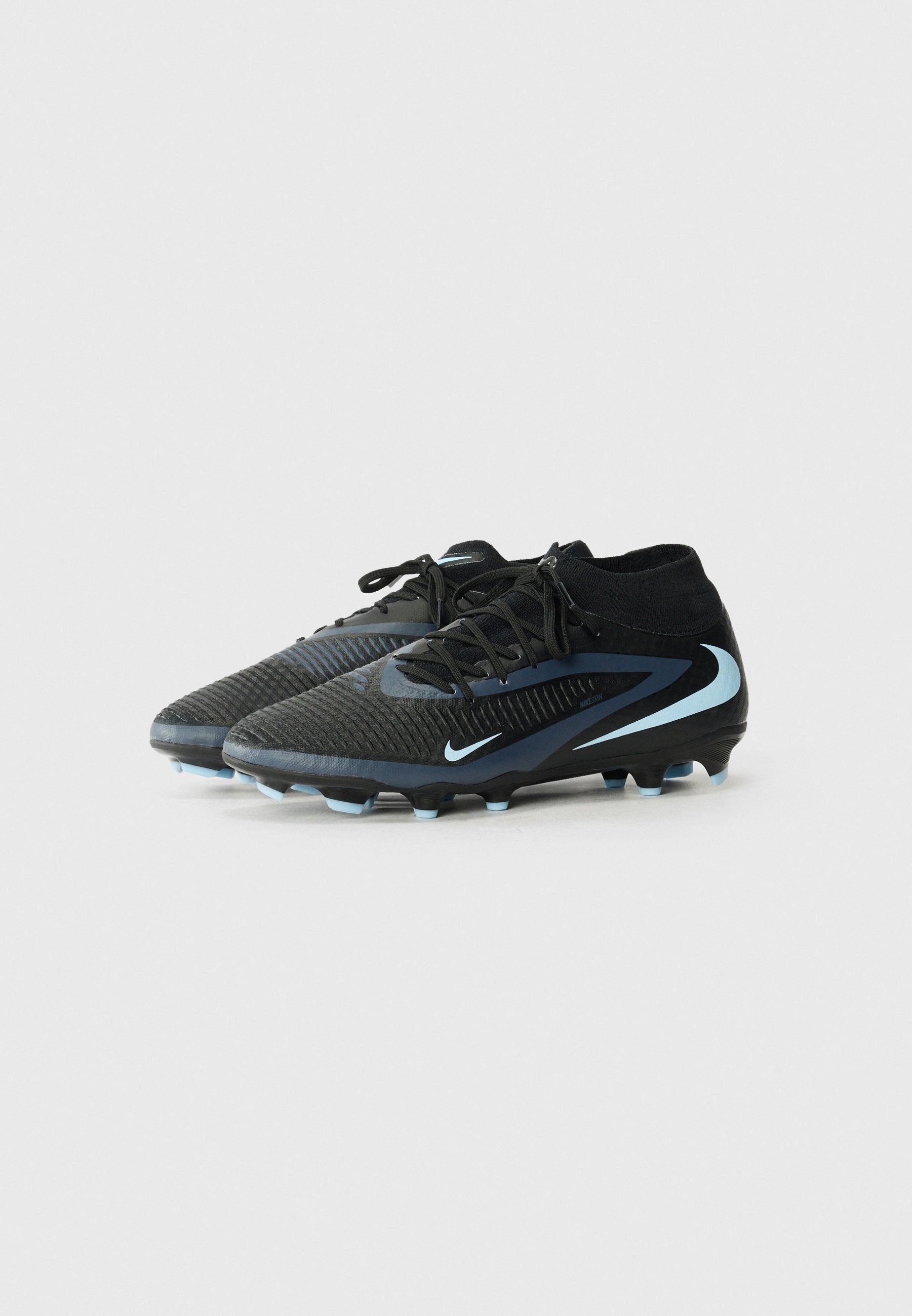 أحذية كرة القدم PHANTOM 6 HIGH ACADEMY FG/MG UNISEX - للأرض العشبية الاصطناعية - أسود
