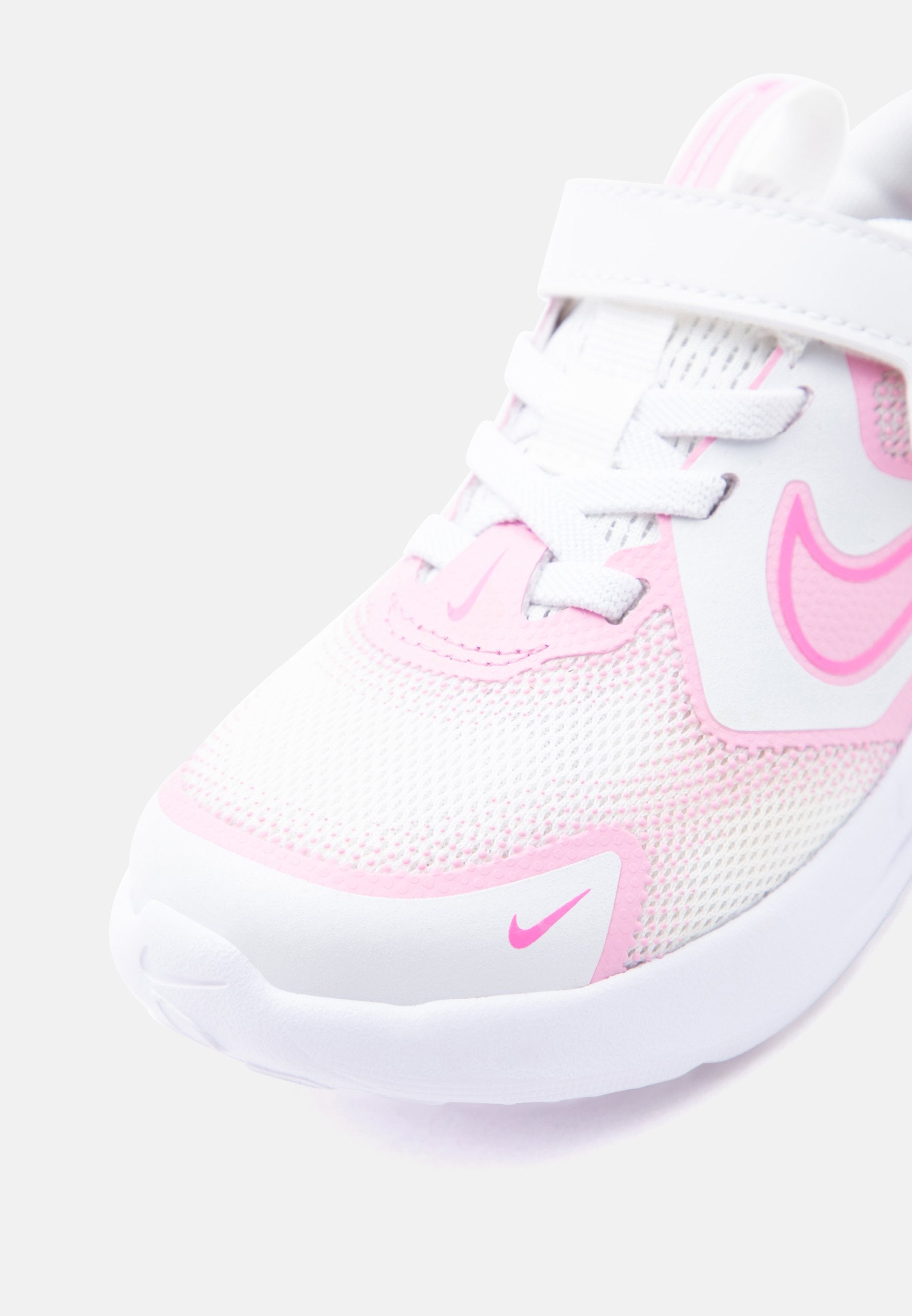 COSMIC RUNNER UNISEX - Road running shoes - summit white/playful pink/pink rise/photon dust