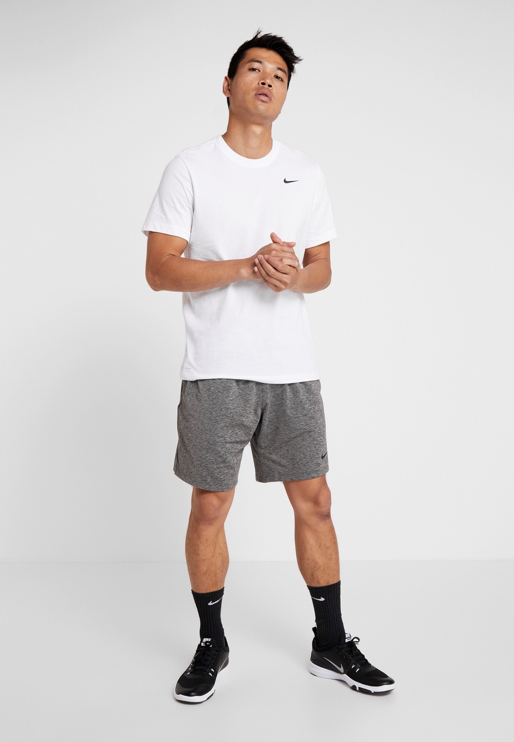 TEE CREW SOLID - Sports T-shirt - white/black