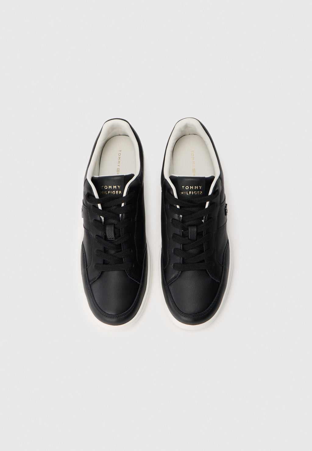 TH MONOGRAM LEATHER COURT TRAINERS - Trainers - black