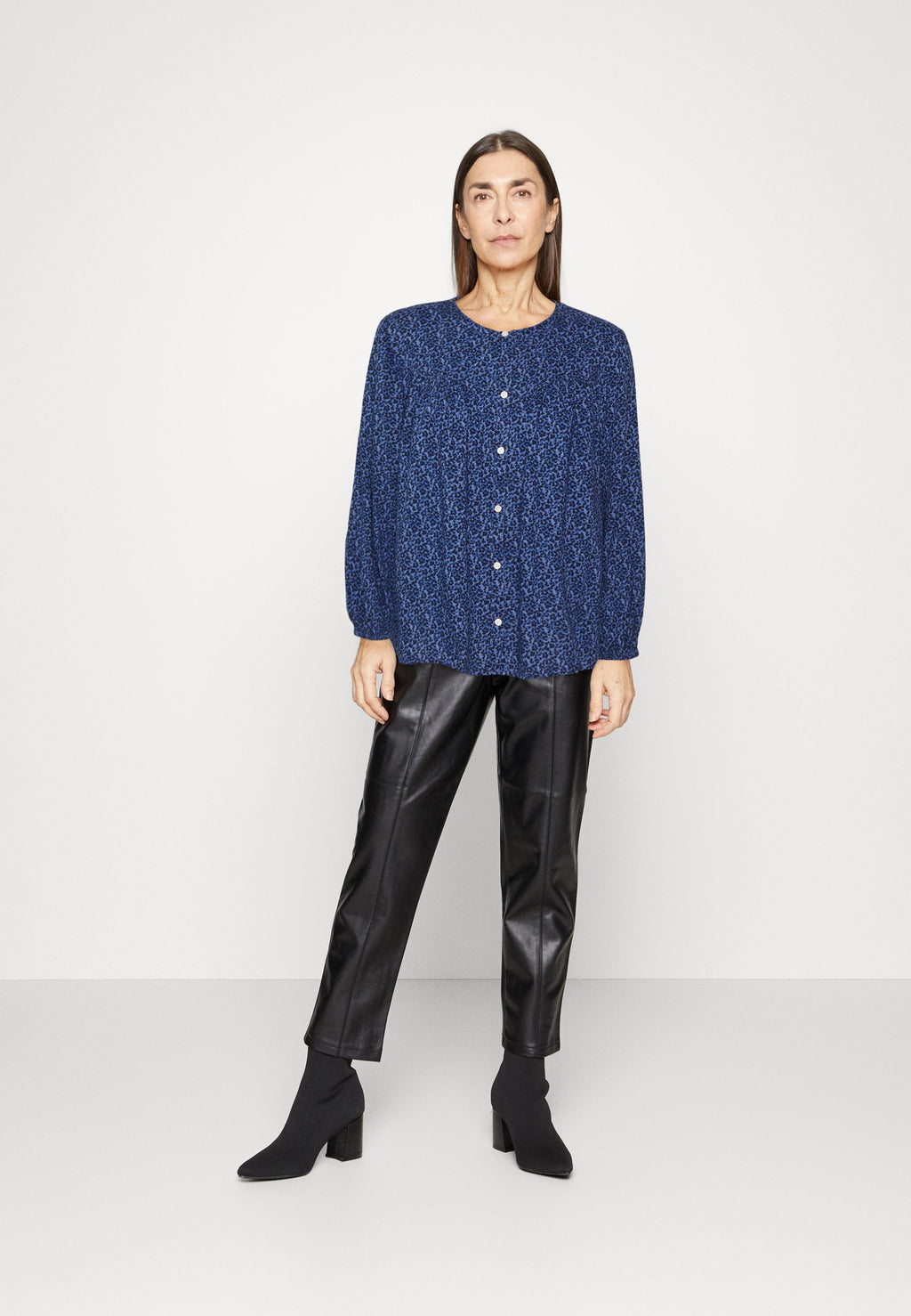 BUTTON FRONT - Blouse - blue