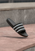 ADILETTE OG UNISEX - Terlik - core black/footwear white