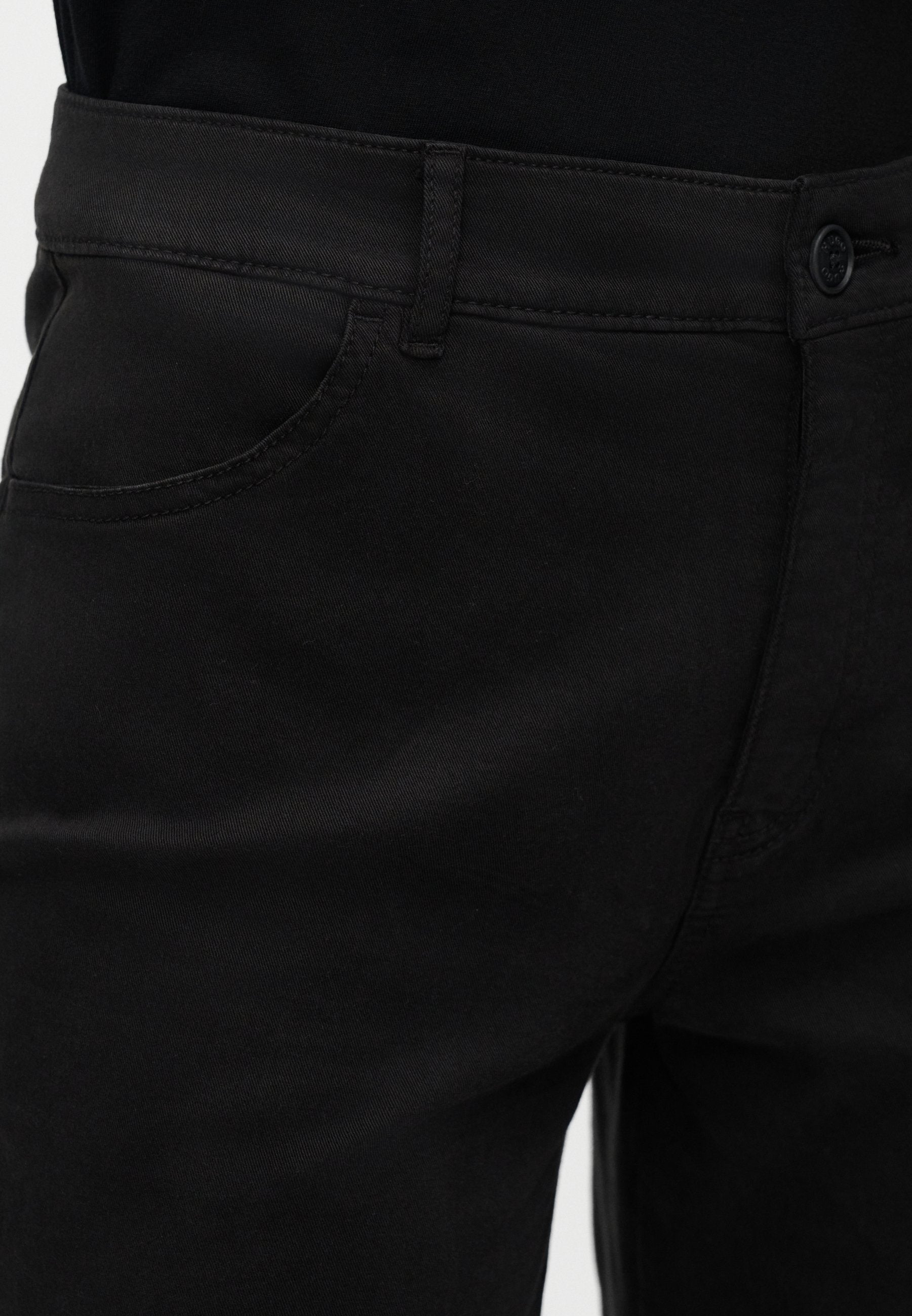 HIZAMA - Flared Jeans - black
