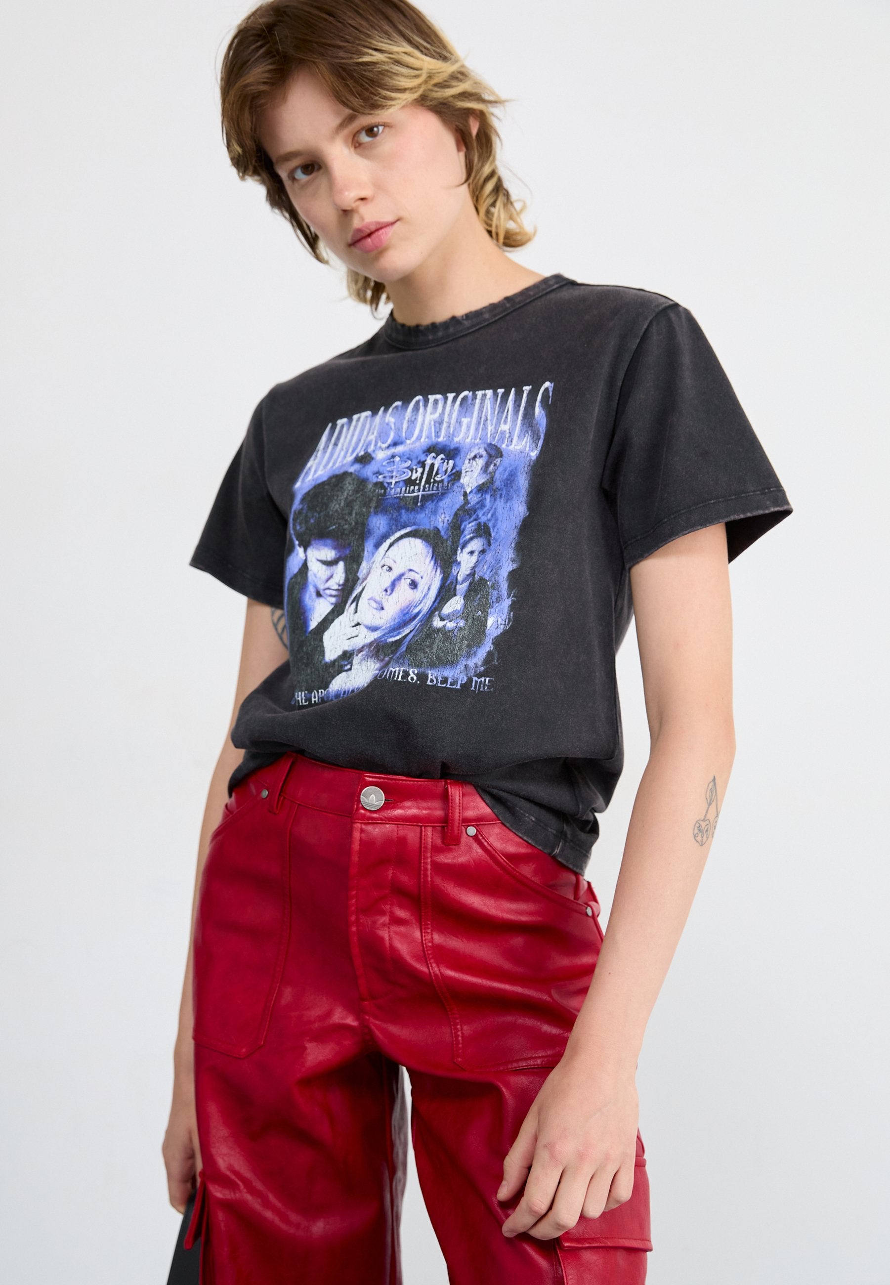 BUFFY TEE - Print T-shirt - black