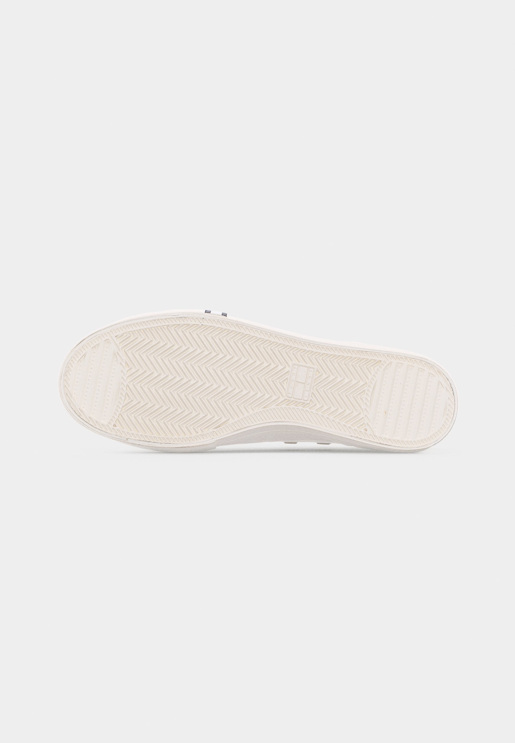 ARCHIVE FLAG STRIPE CANVAS TRAINERS - Trainers - ecru