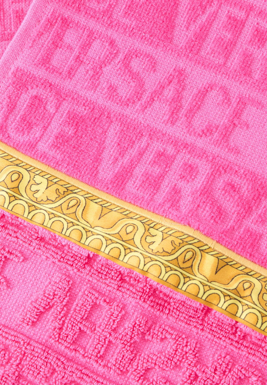 BATH TOWEL - Towel - fuxia