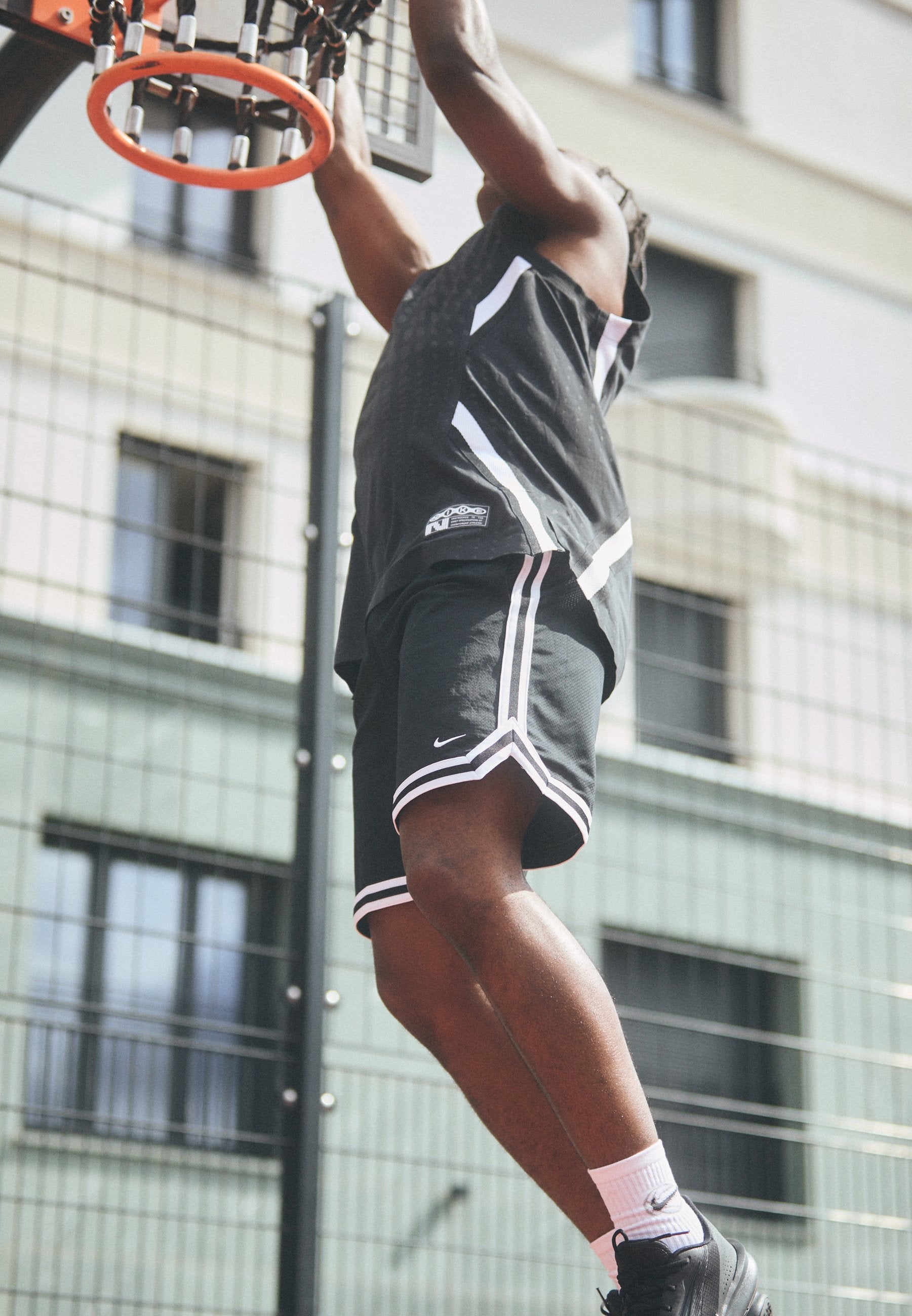 DNA SHORT - Sports shorts - black/white