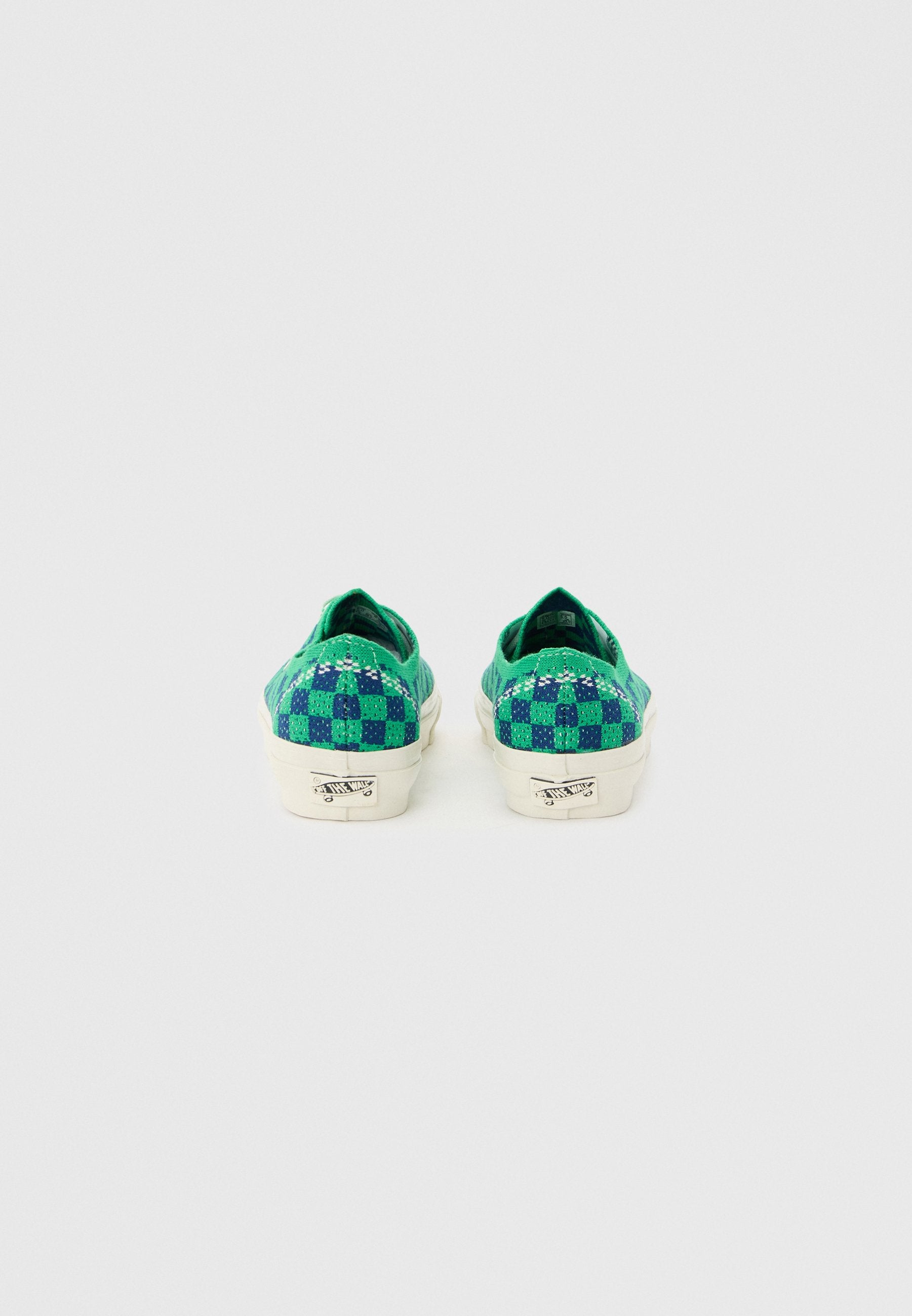 PREMIUM AUTHENTIC 44 EK - Skate shoes - green/navy