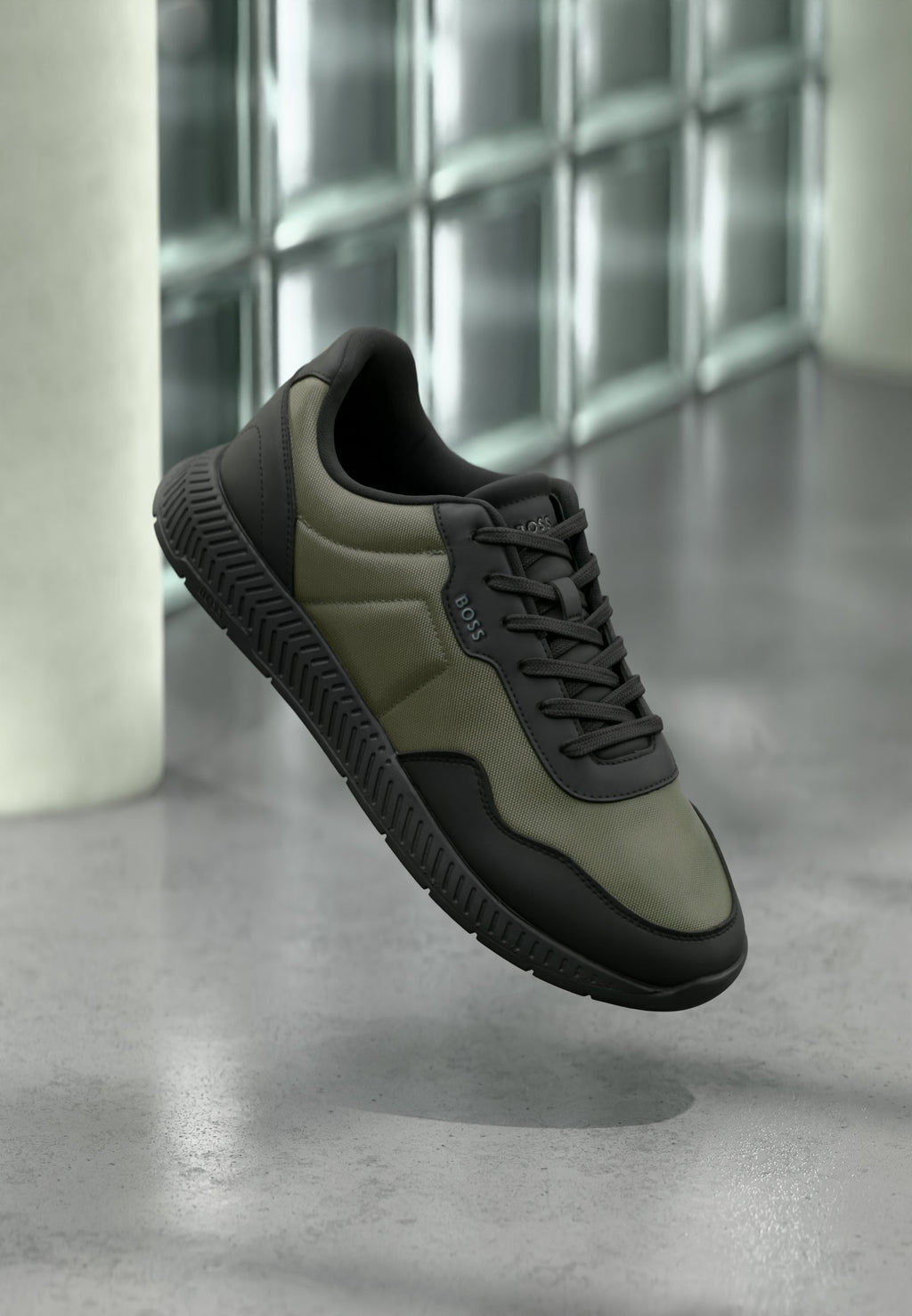 TITANIUM RUNN - Trainers - green/black