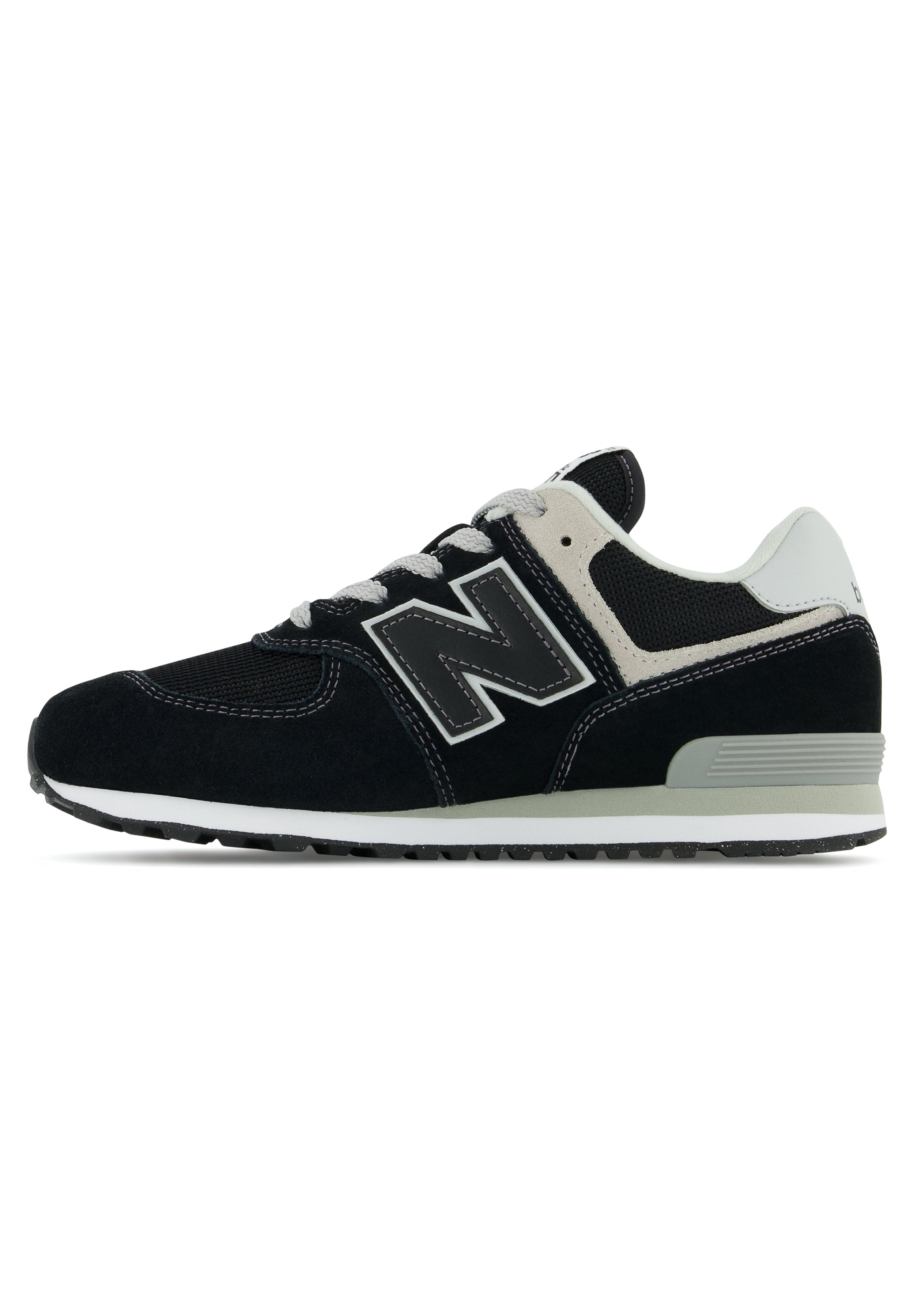 Trainers - black white