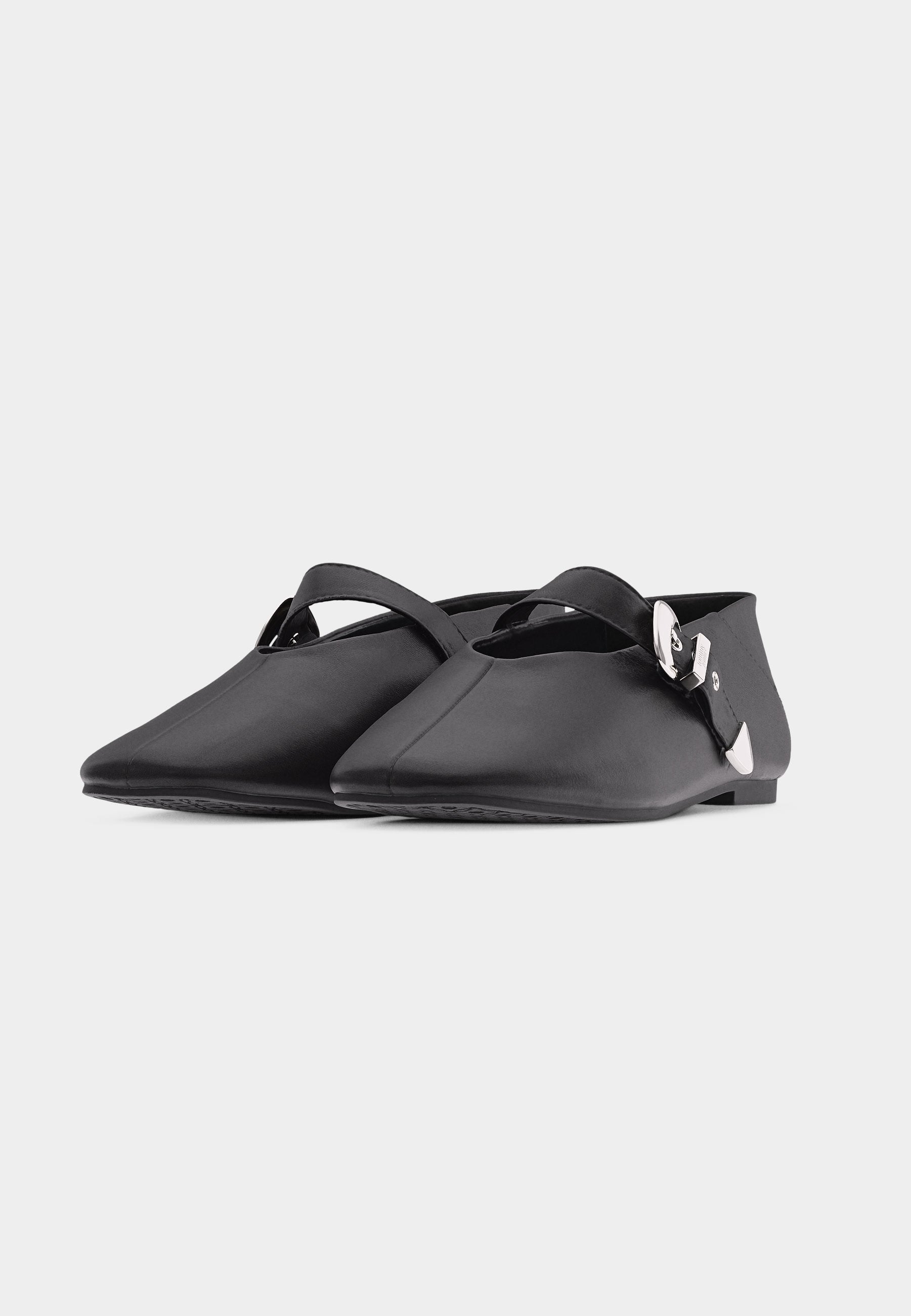 Ankle strap ballet pumps - black