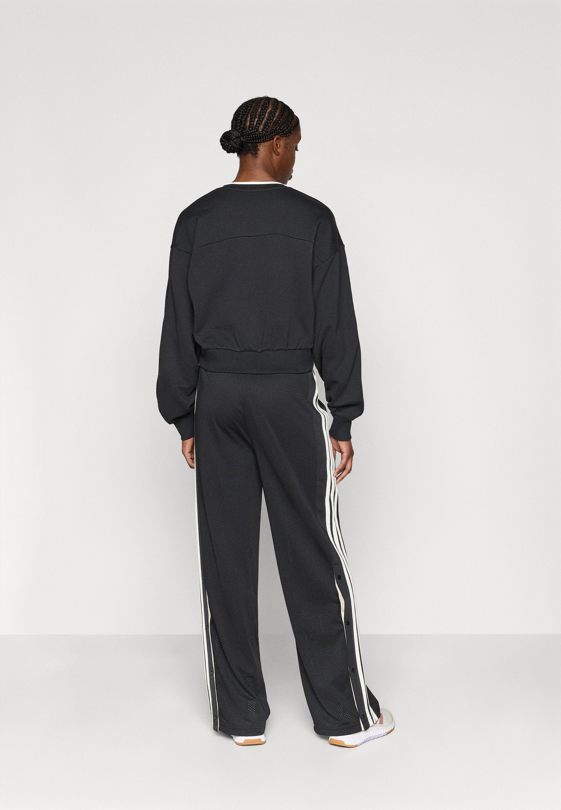 STADIUM MESH - Tracksuit bottoms - black/off white/crystal linen