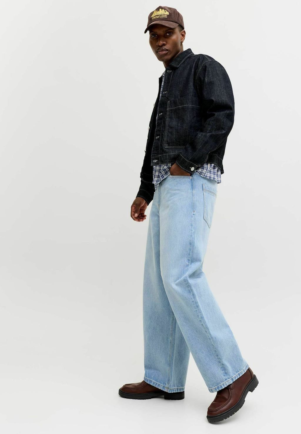 Barrel fit JJIJOEY JJCREW NS 870 ST LN - Baggy Jeans - blue denim