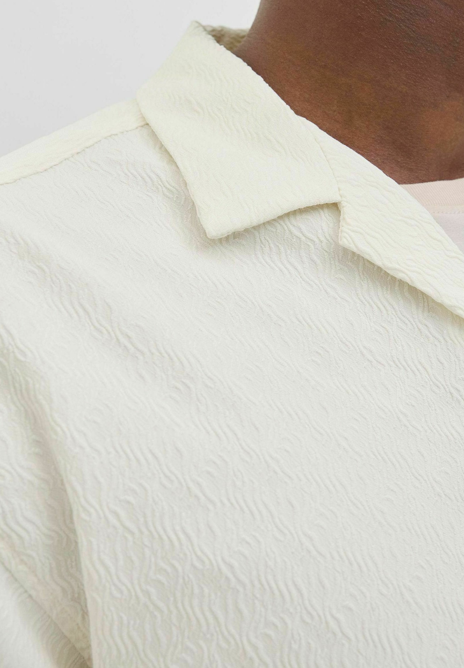 Resort Relaxed Fit - Shirt - cloud dancer