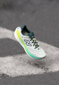 1080V15 - Road running shoes - reflection graphite