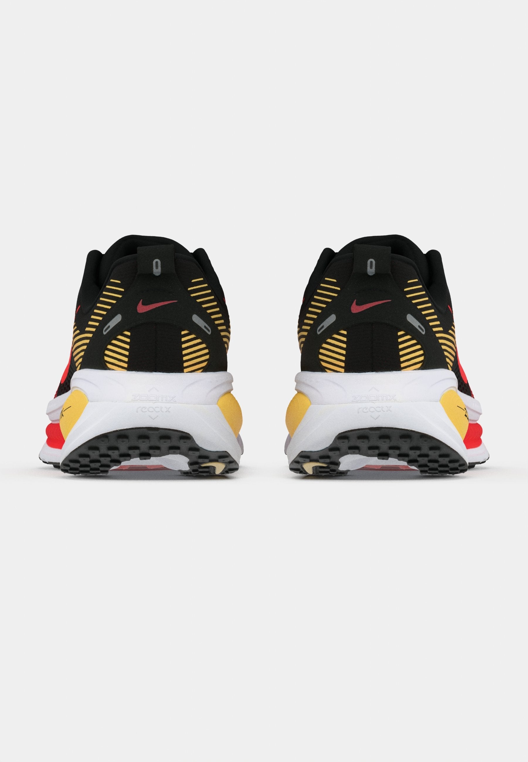 VOMERO UNISEX - Road running shoes - black/bright crimson/light crimson/topaz gold-coloured/white/team red