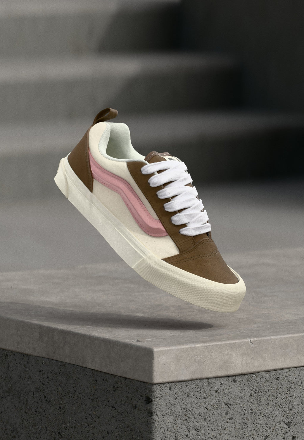 KNU SKOOL - Trainers - demitasse