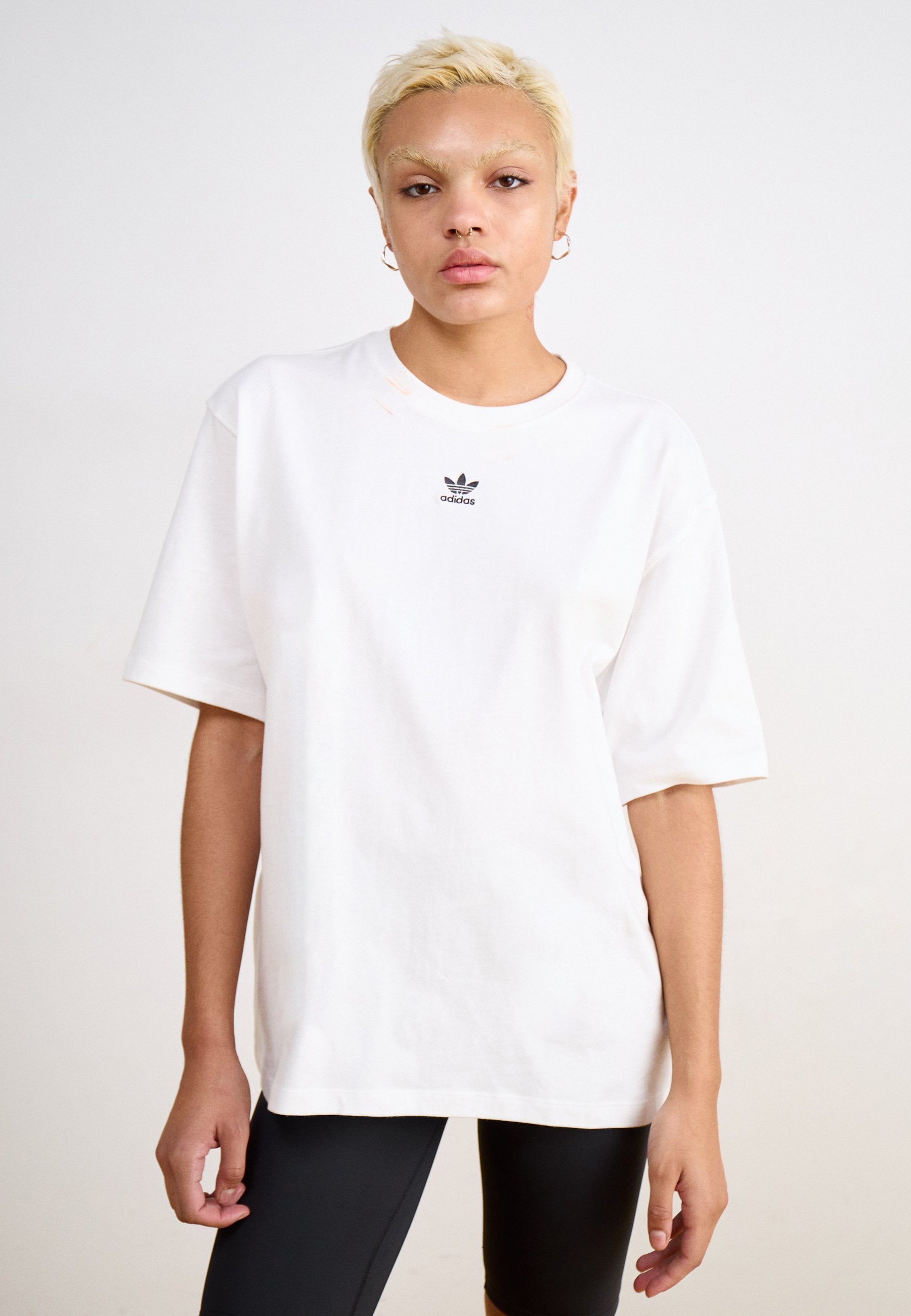 TEE - Basic T-shirt - white