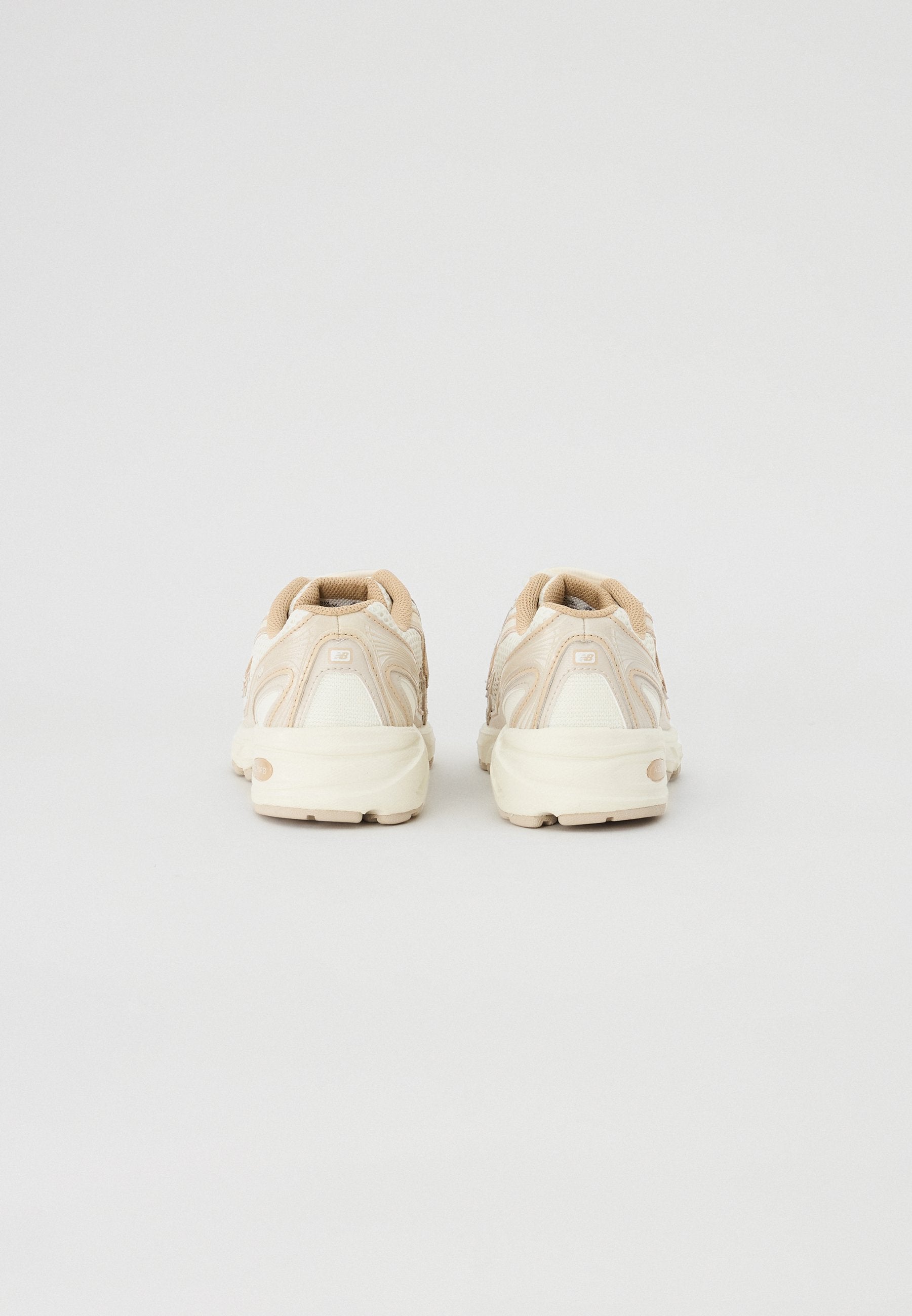 Trainers - incense