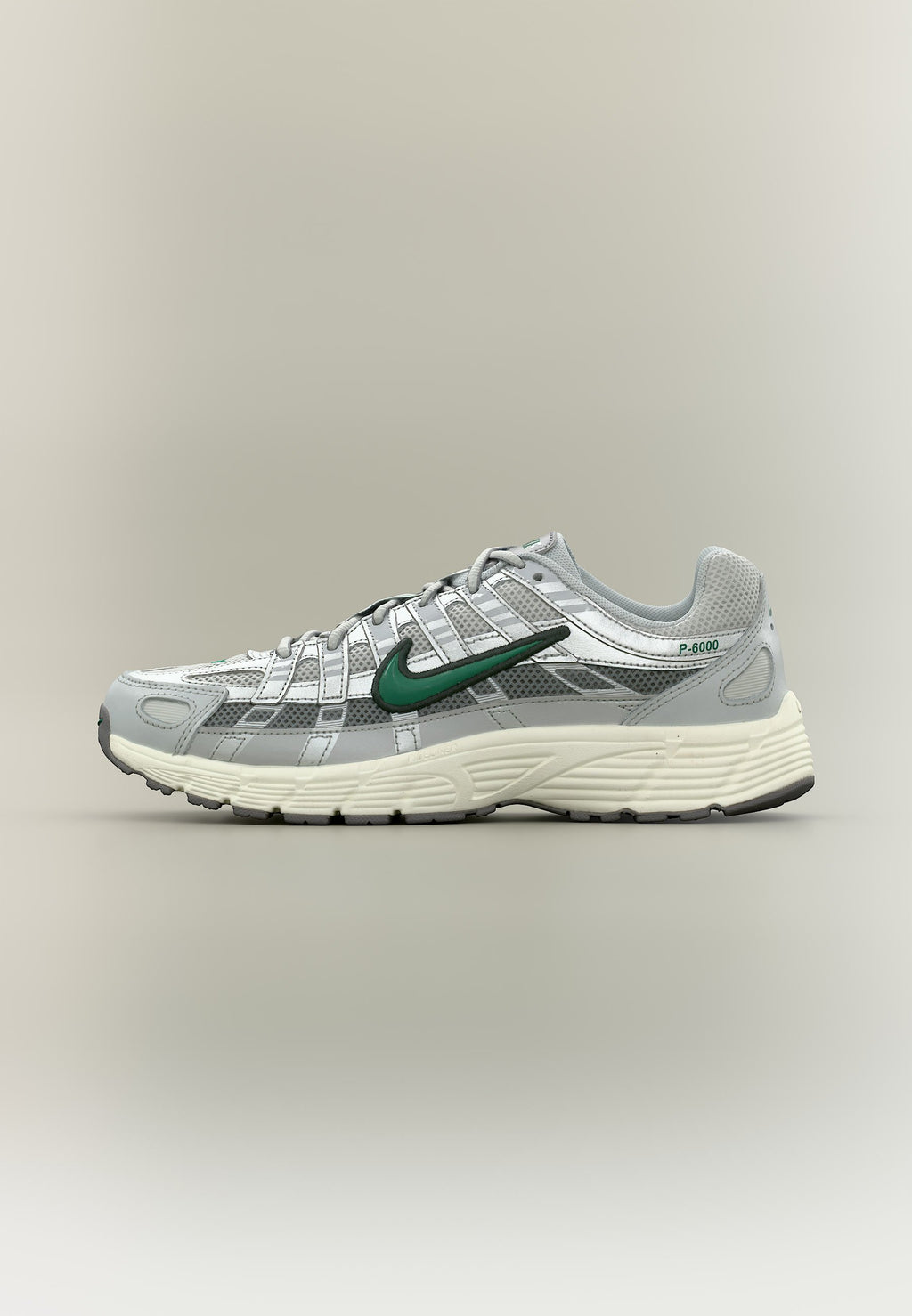 P 6000 UNISEX - Trainers - grey fog/malachite/metallic silver-coloured/sail/pencil point
