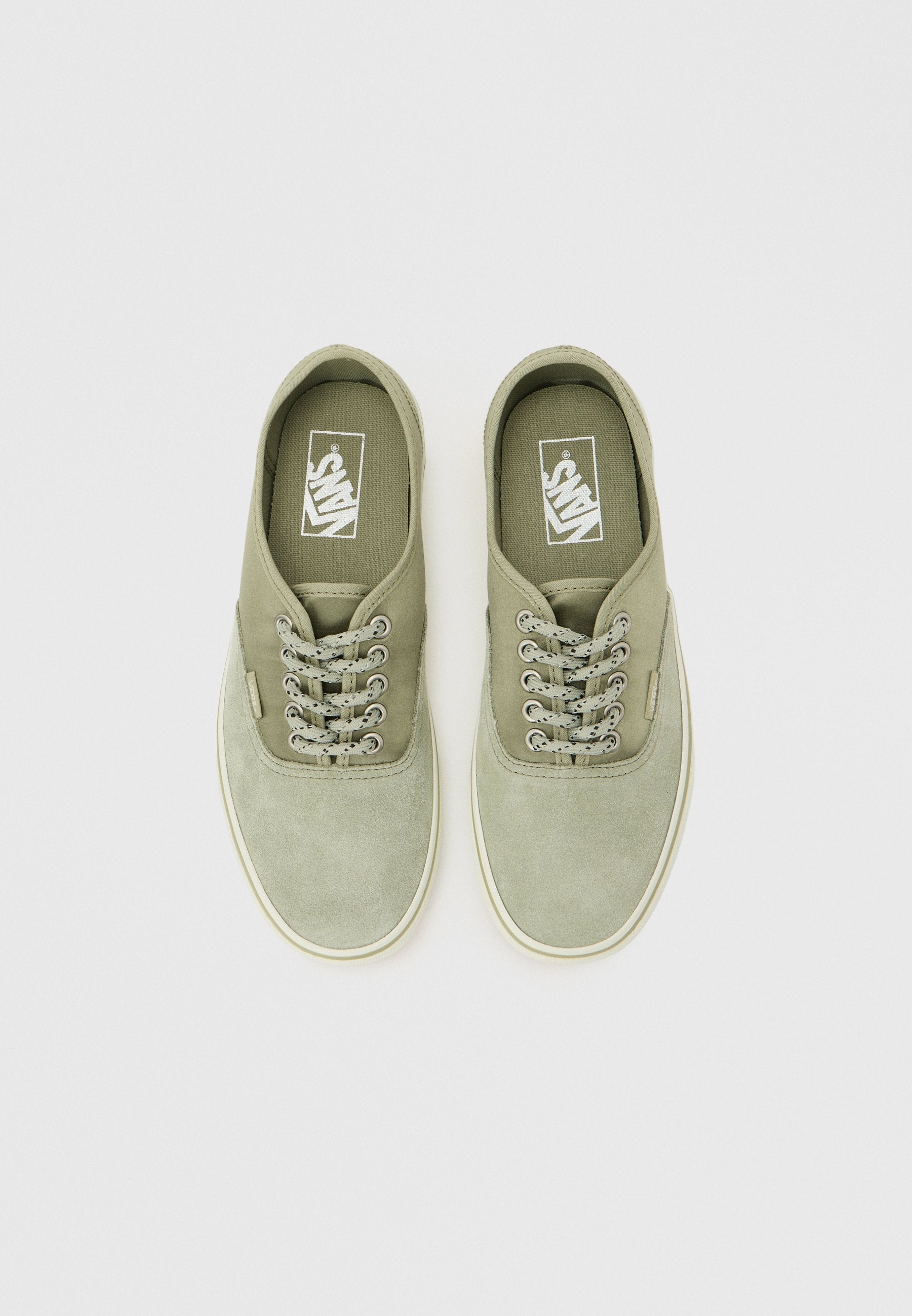 AUTHENTIC - Skate shoes - soft sage