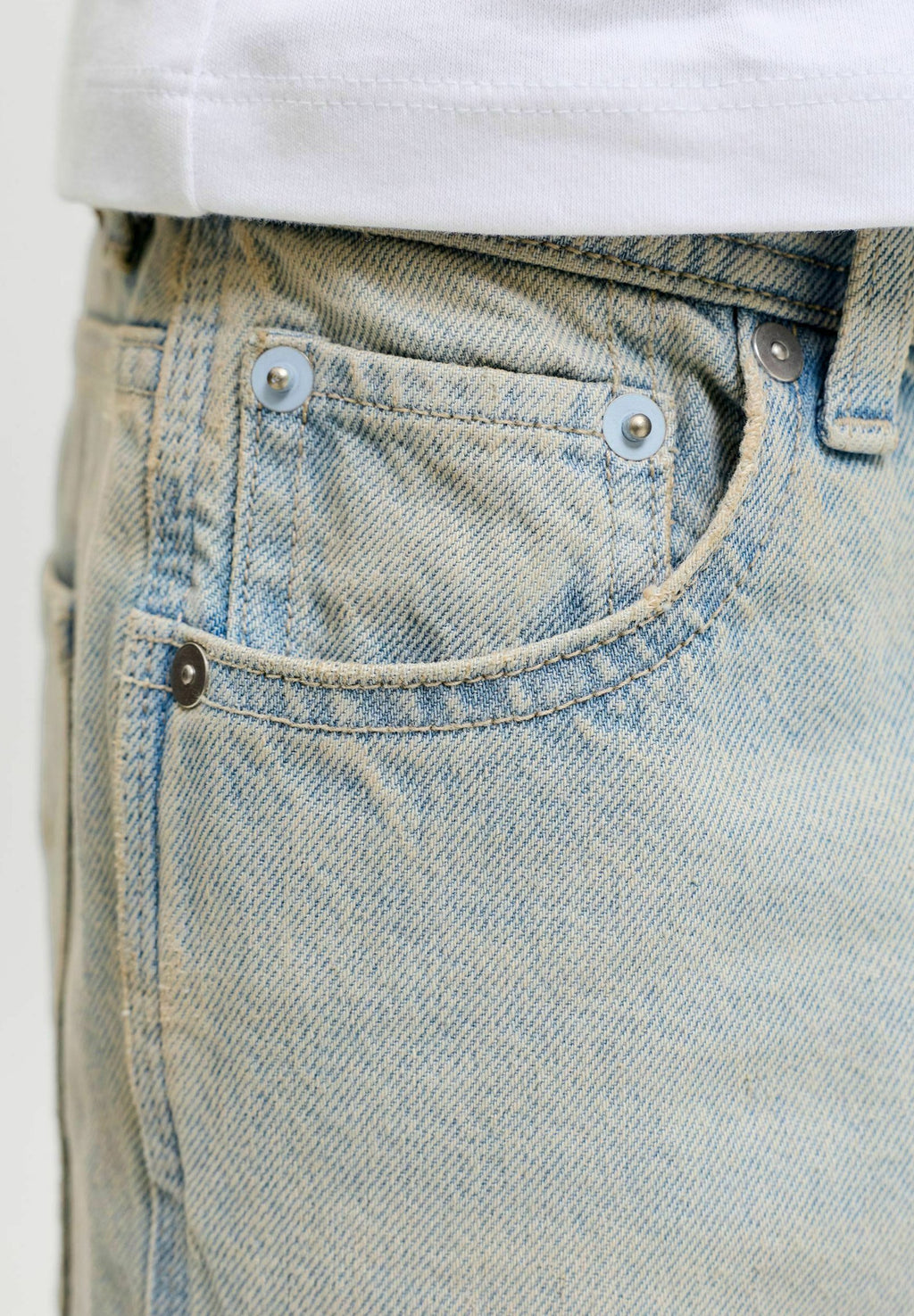 gy fit JJIALEX JJNORREBRO SQ 502 JNR Junior - Straight leg jeans - light blue denim