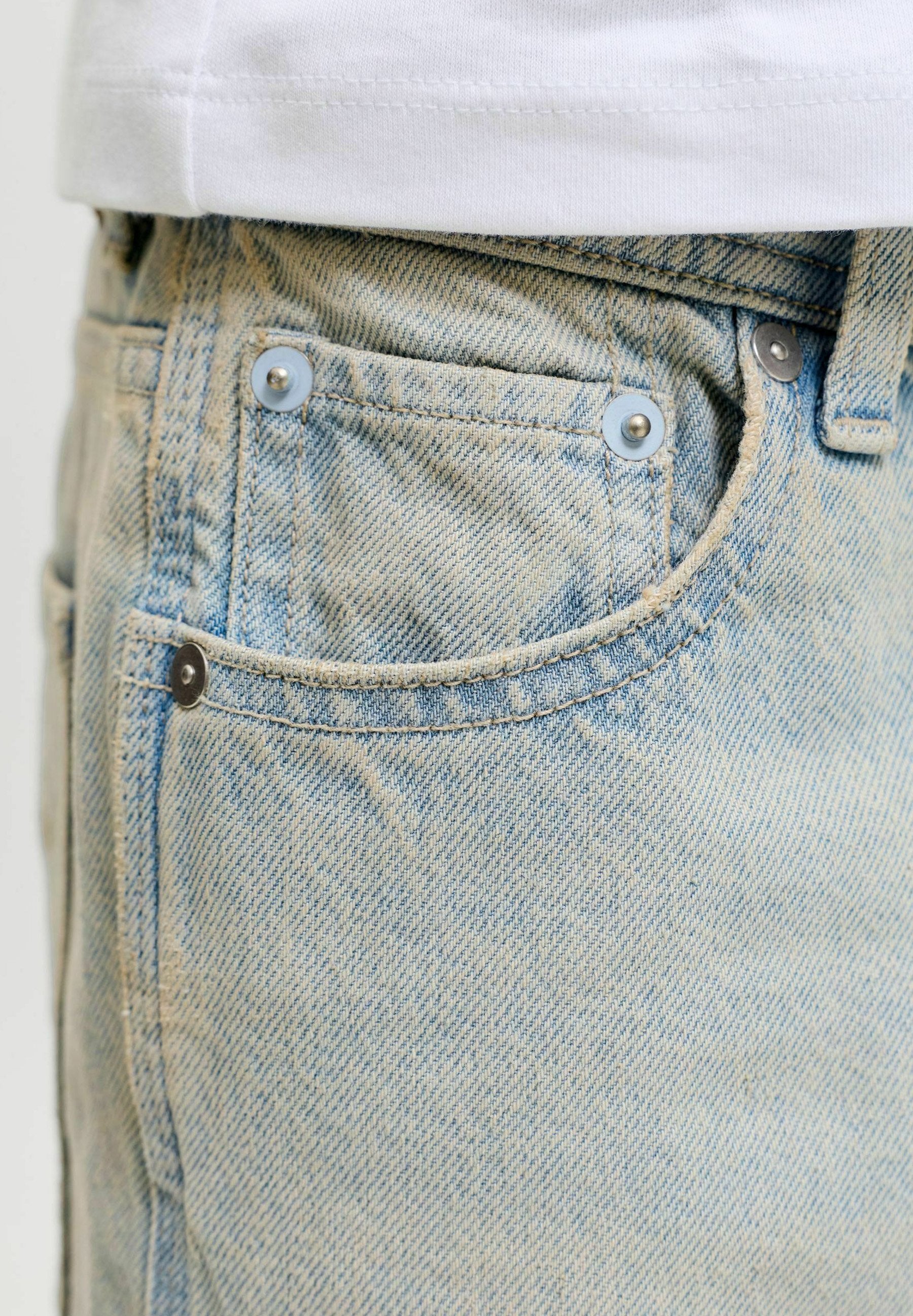gy fit JJIALEX JJNORREBRO SQ 502 JNR Junior - Straight leg jeans - light blue denim