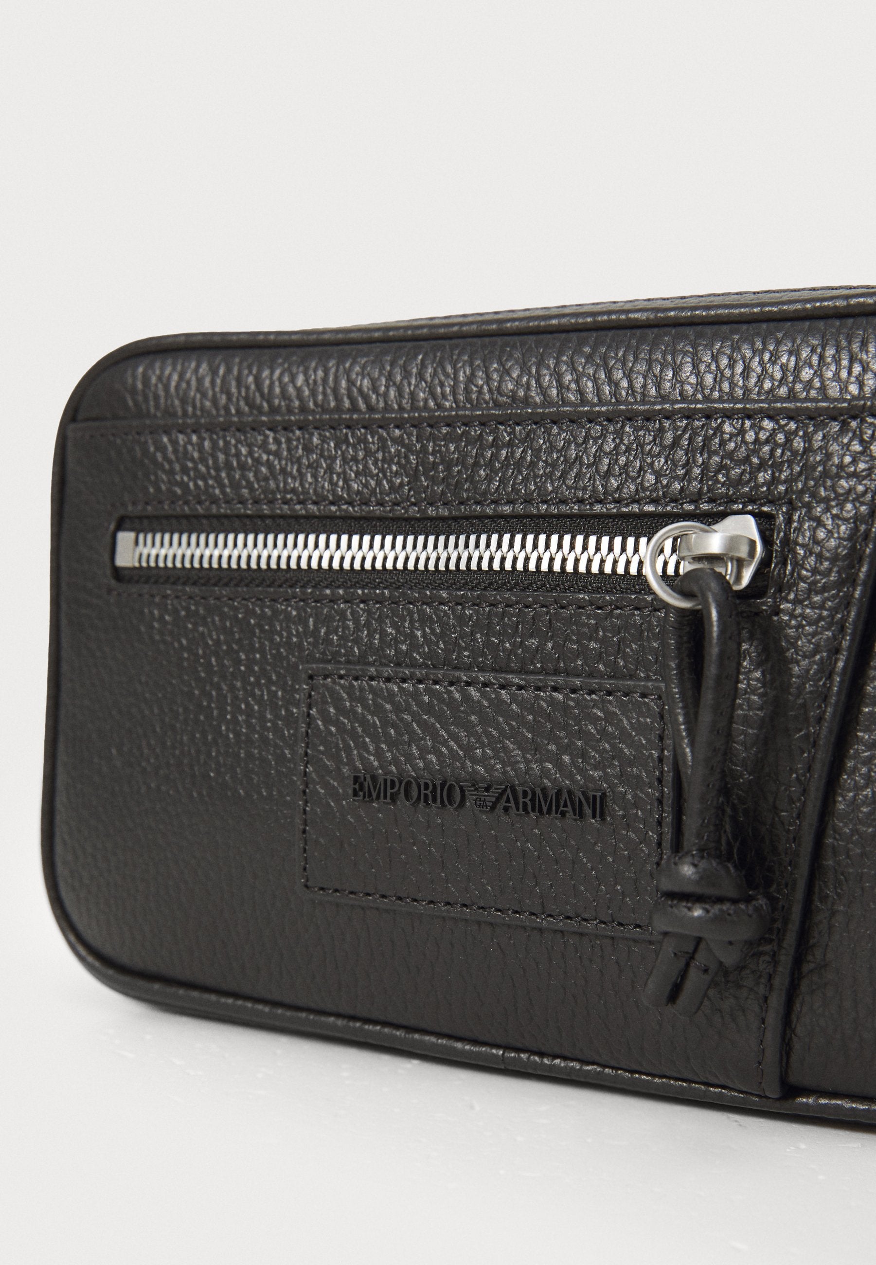 BEAUTY CASE - Wash bag - black beauty