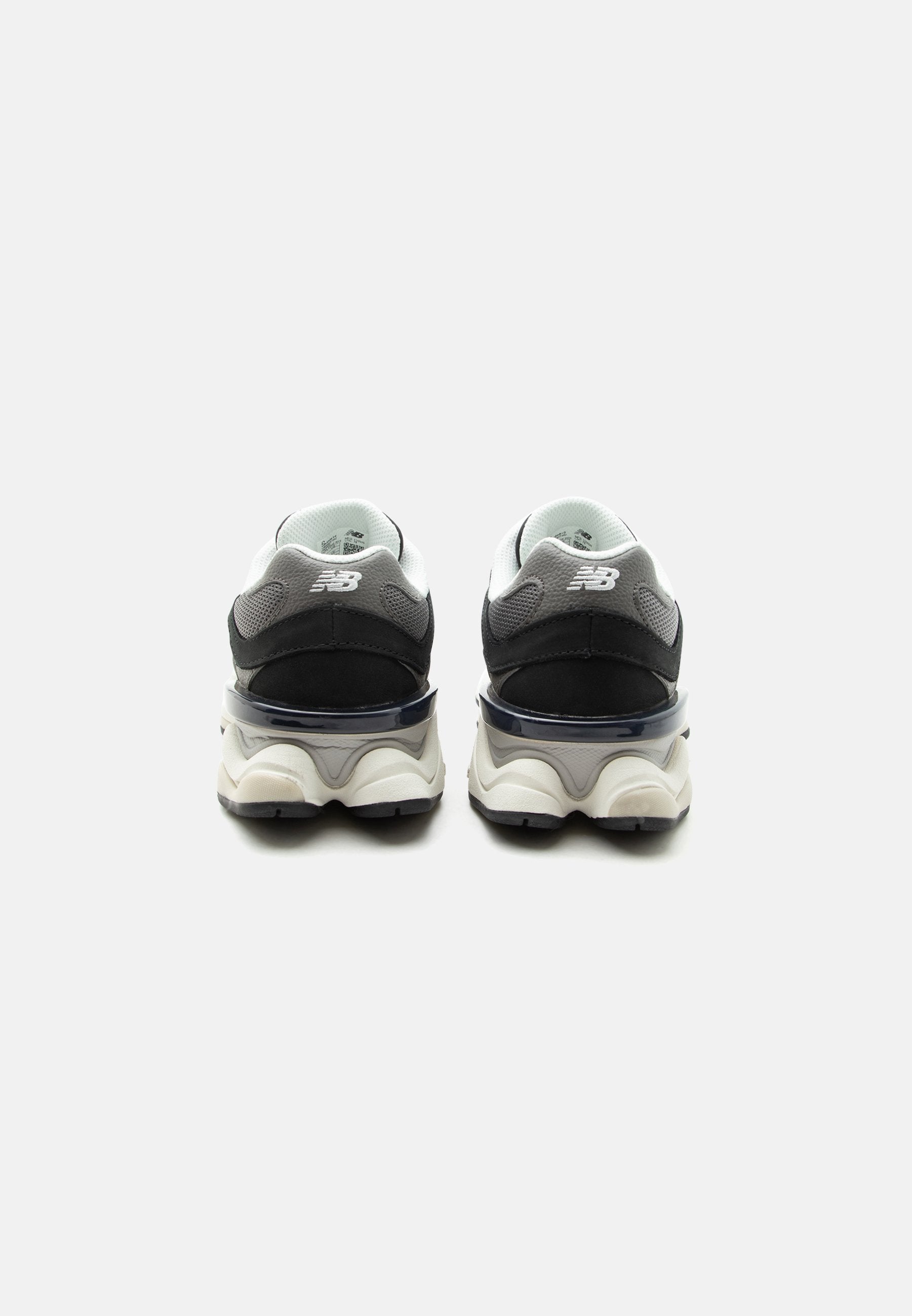 U9060 UNISEX - Trainers - black tornado