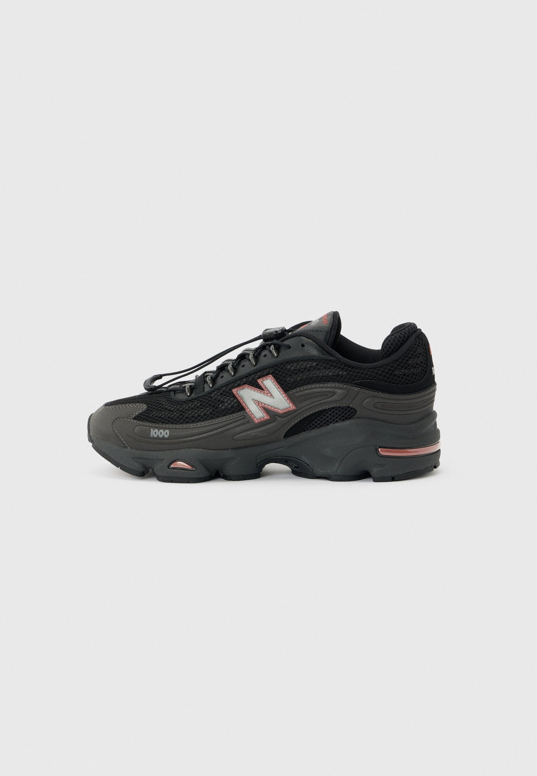 U1000 UNISEX - Baskets - noir métallisé/rouge roche