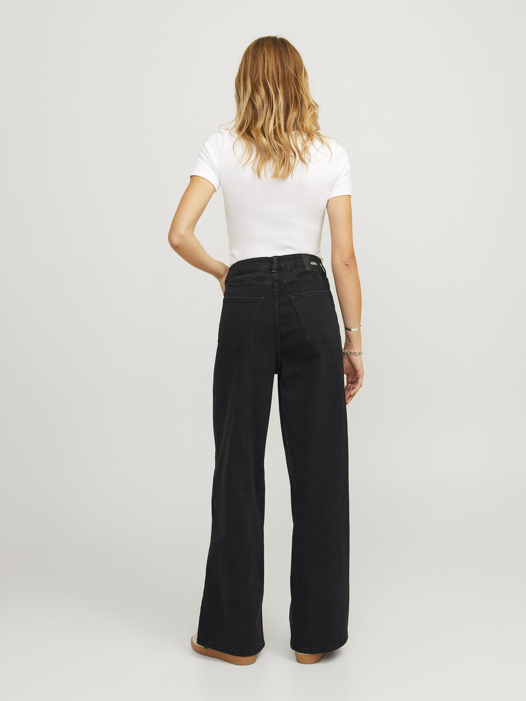 Wide fit JXTOKYO HW C6145 JEANS DNM NOOS - Wide Leg - black denim