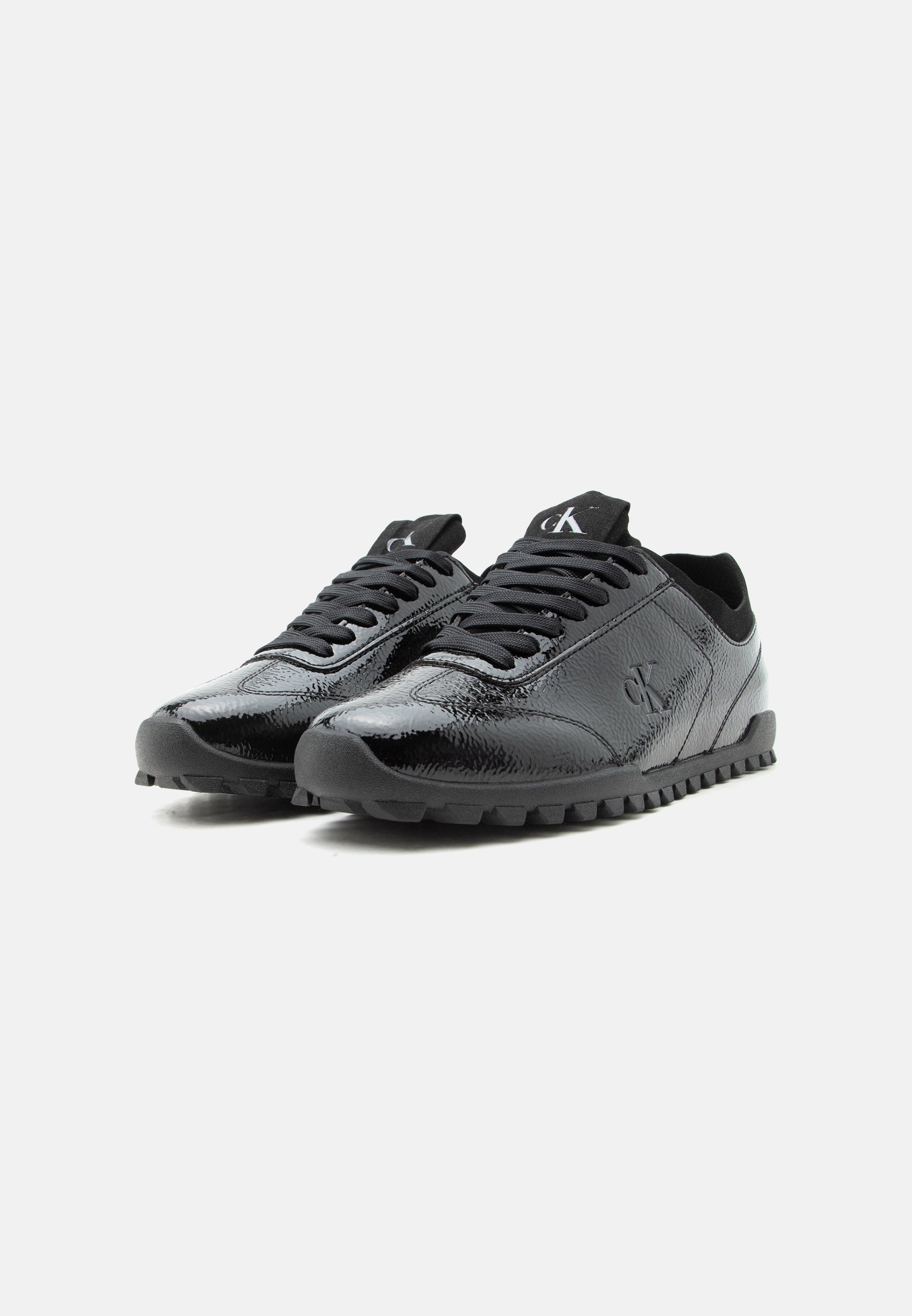 LOW PROFILE RUN MG POL MIX MAT - Trainers - black