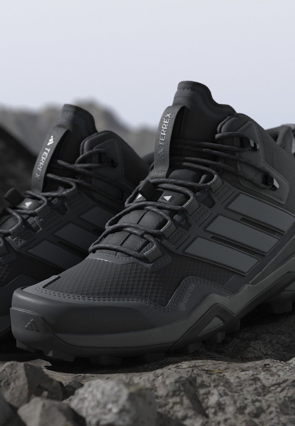 TERREX SKYCHASER MID GTX W - Hiking shoes - core black   grey three   grey six
