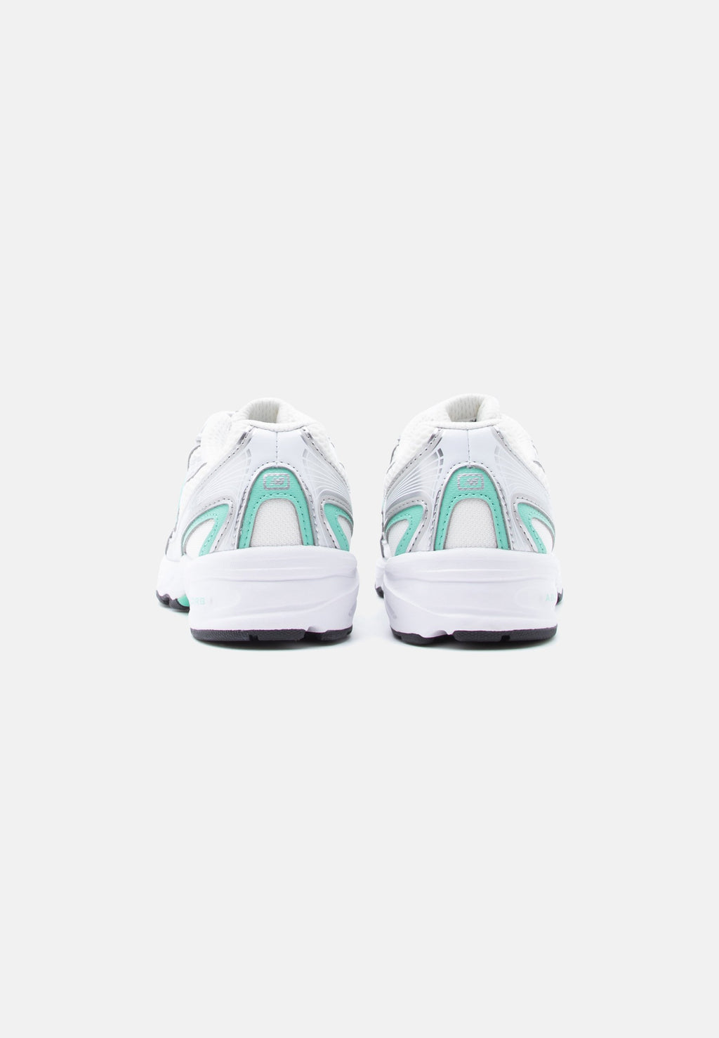 740 UNISEX - Trainers - silver-coloured metallic/deep end