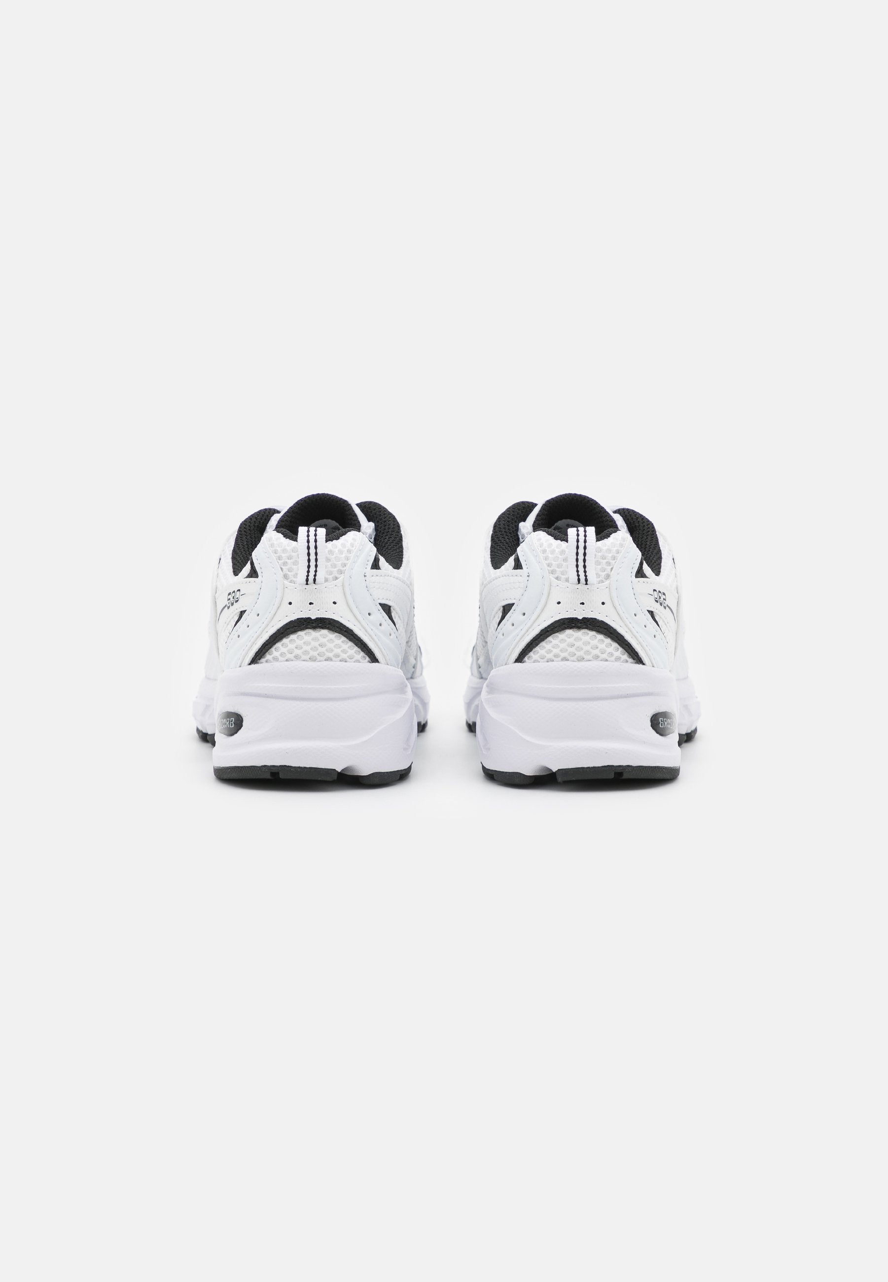 MR530 UNISEX - Trainers - white/black