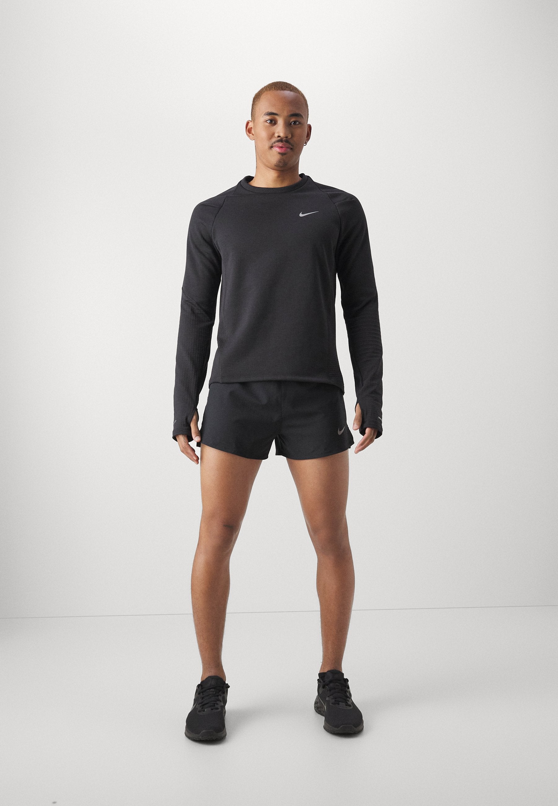 FAST SHORT - Sports shorts - black/silver