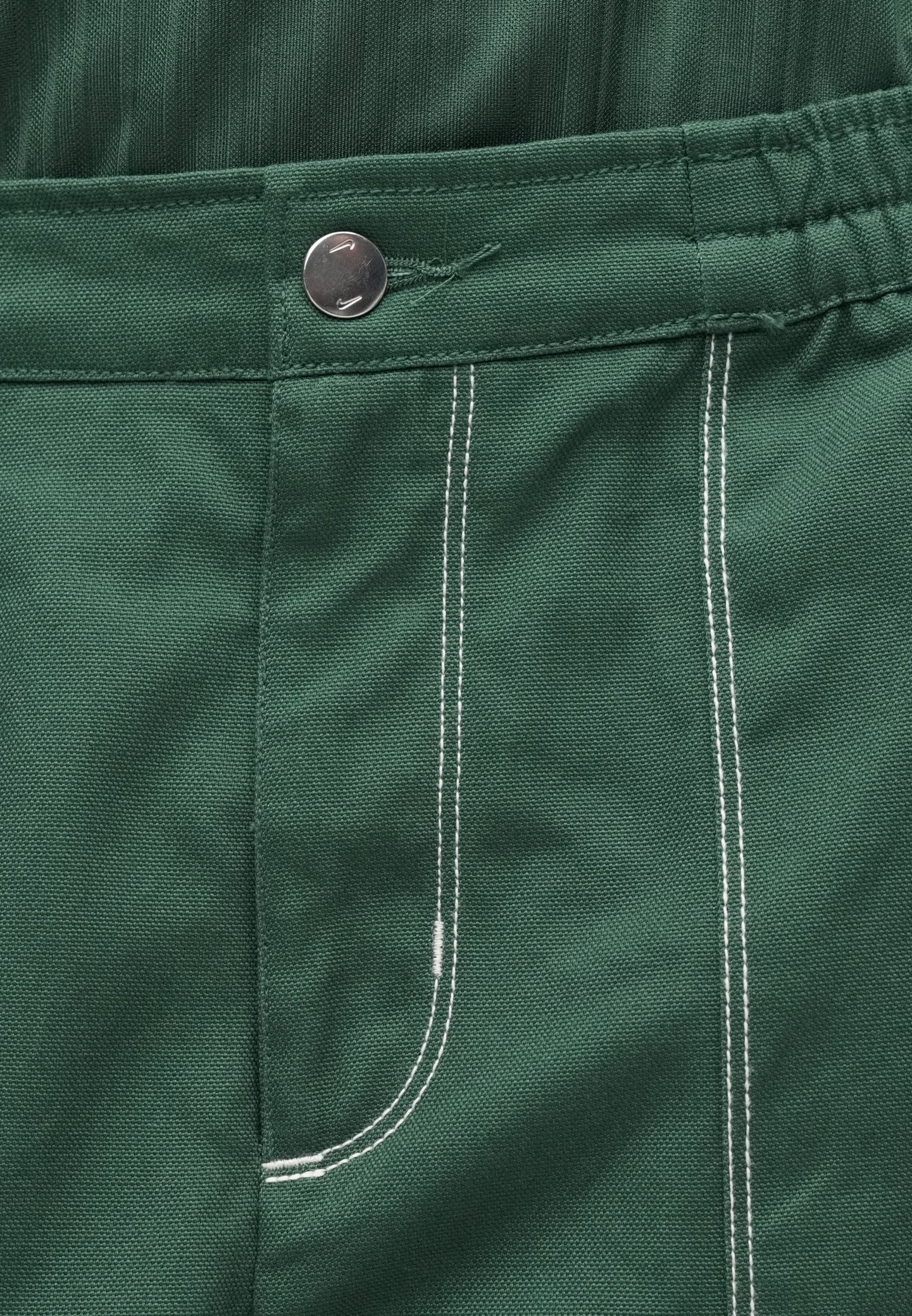 STREET PANT - Trousers - fir/antique silver coloured