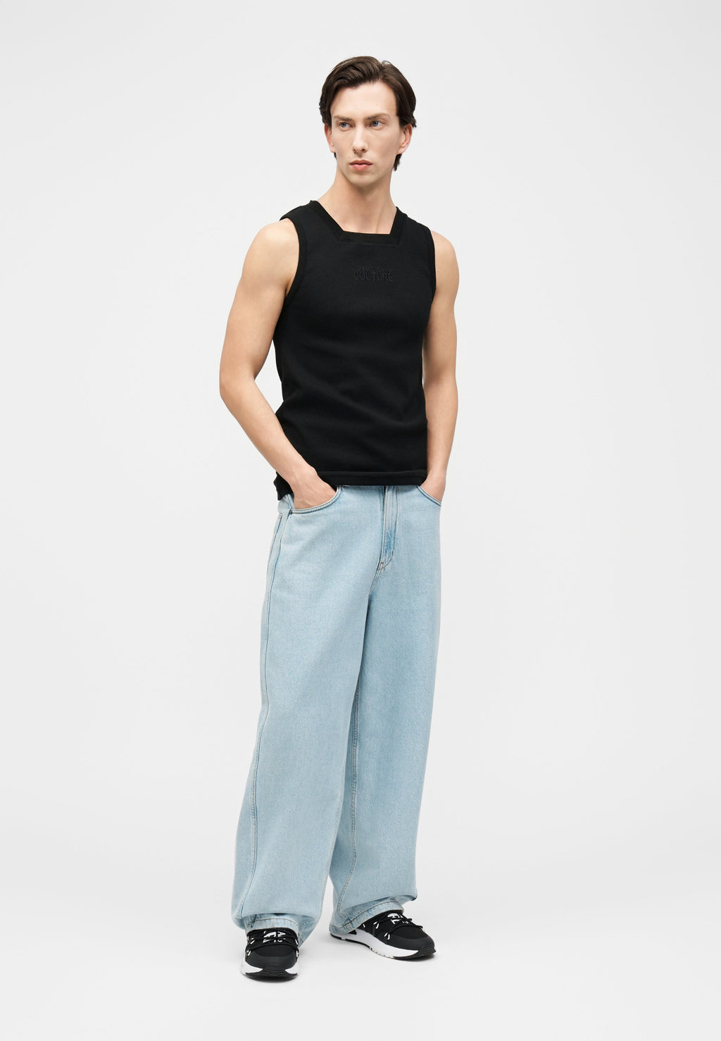 LOGO - Top - black