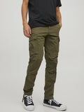 JPSTACE JJTUCKER AMA TAPERED FIT - Cargo trousers - Green