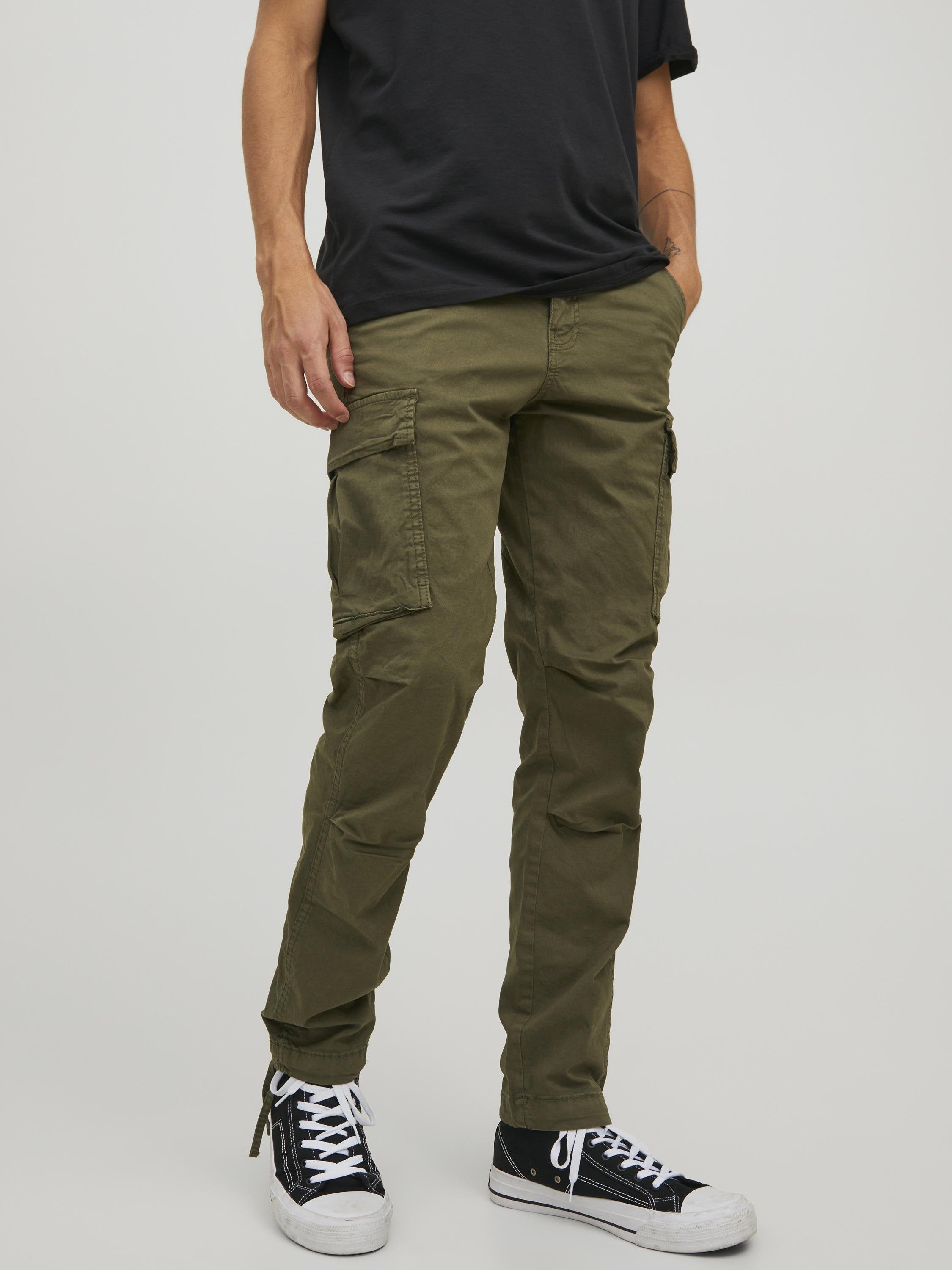 JPSTACE JJTUCKER AMA TAPERED FIT - Cargo trousers - Green