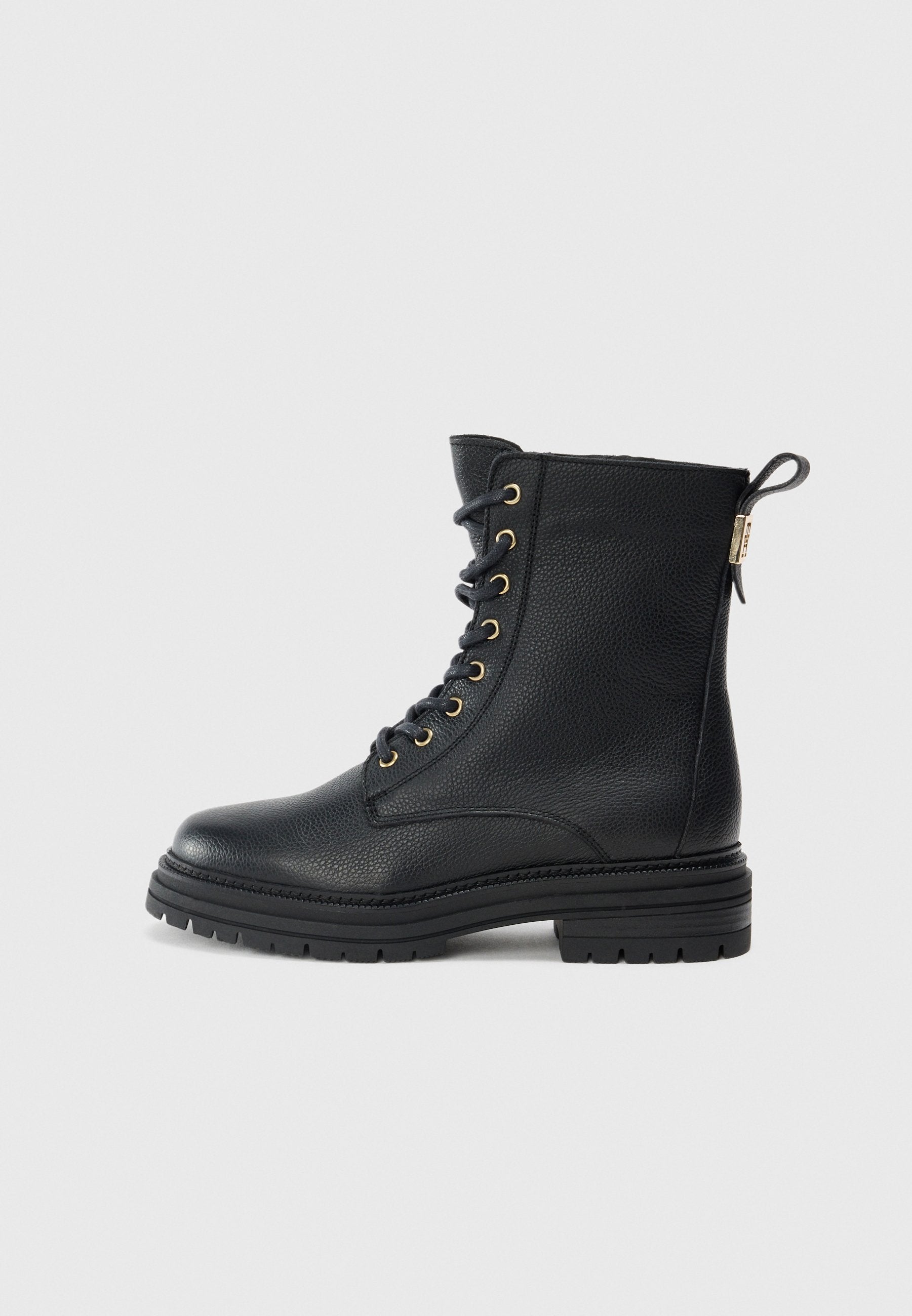 Lace-up ankle boots - black