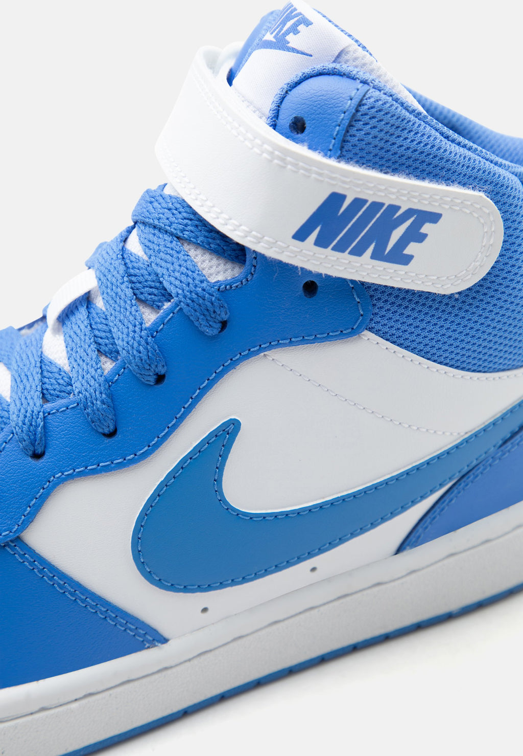 COURT BOROUGH MID 2 UNISEX - High-top trainers - white/blue crystal