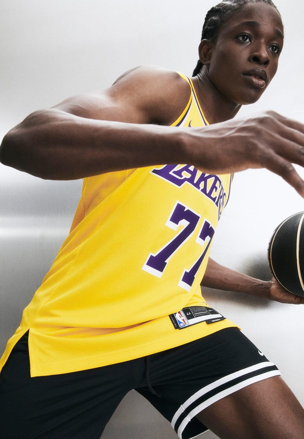 LOS ANGELES LAKERS LUKA DONČIĆ ICON - Club wear - amarillo