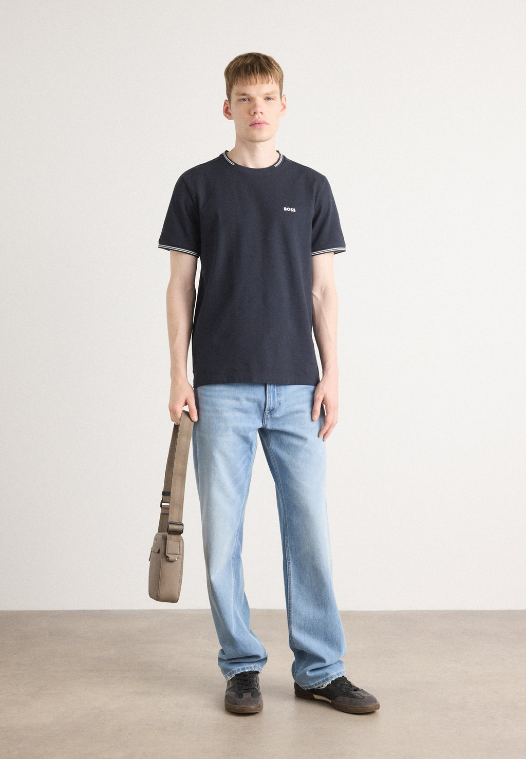 TAUL - Basic T-shirt - dark blue