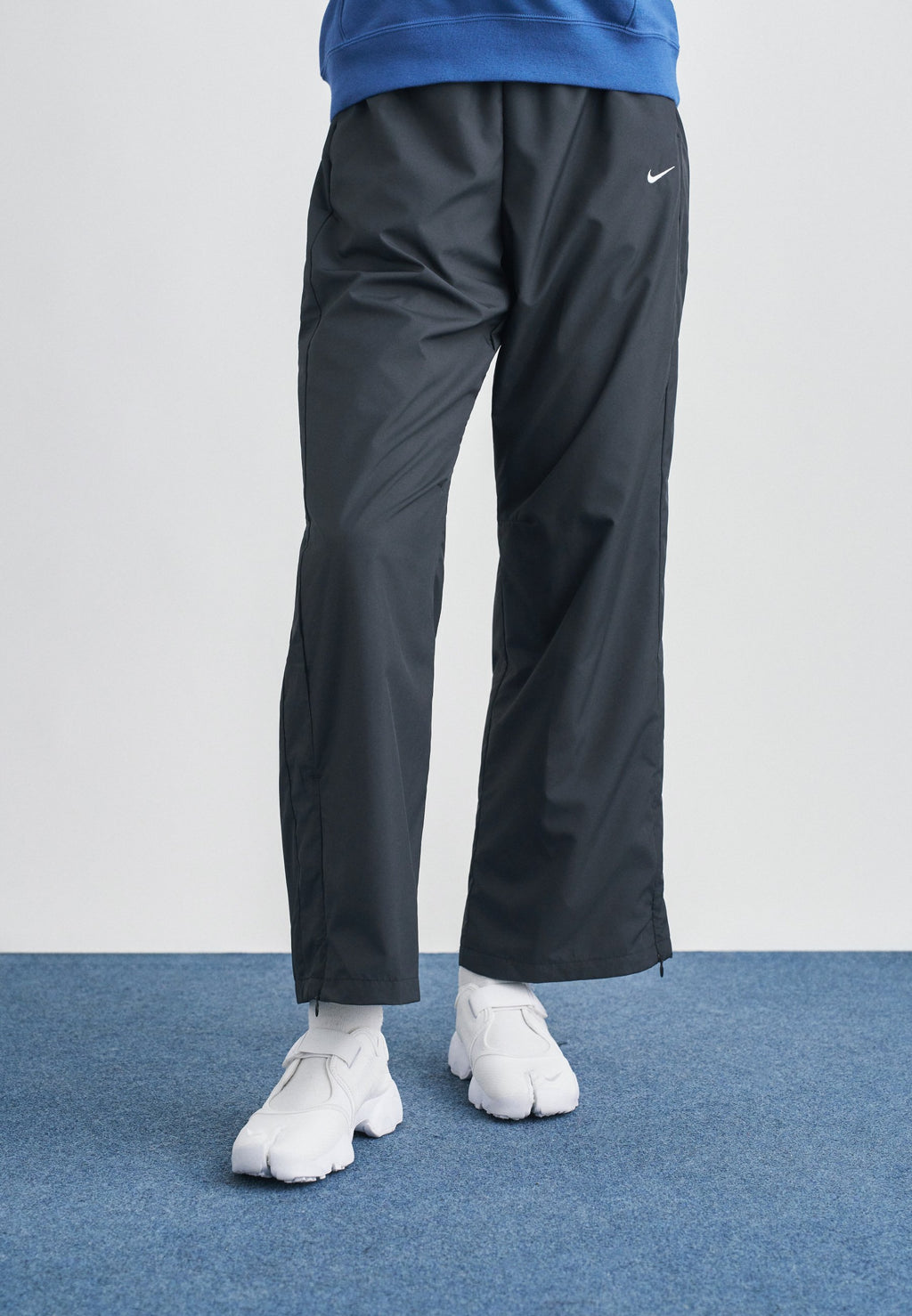 Tracksuit bottoms - black/sail