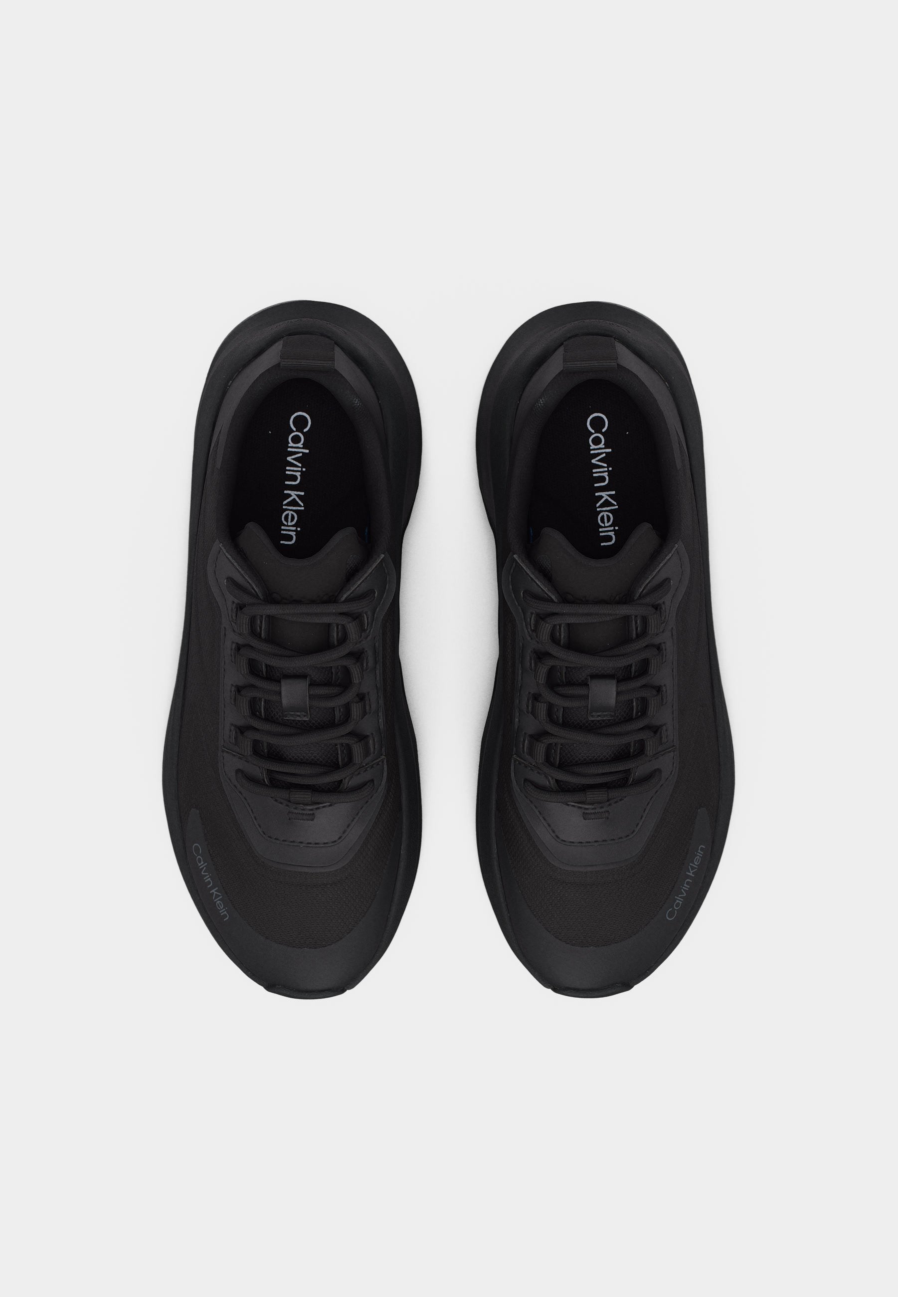 أحذية CHUNKY RUNNER LACEUP - أحذية رياضية - أسود ثلاثي