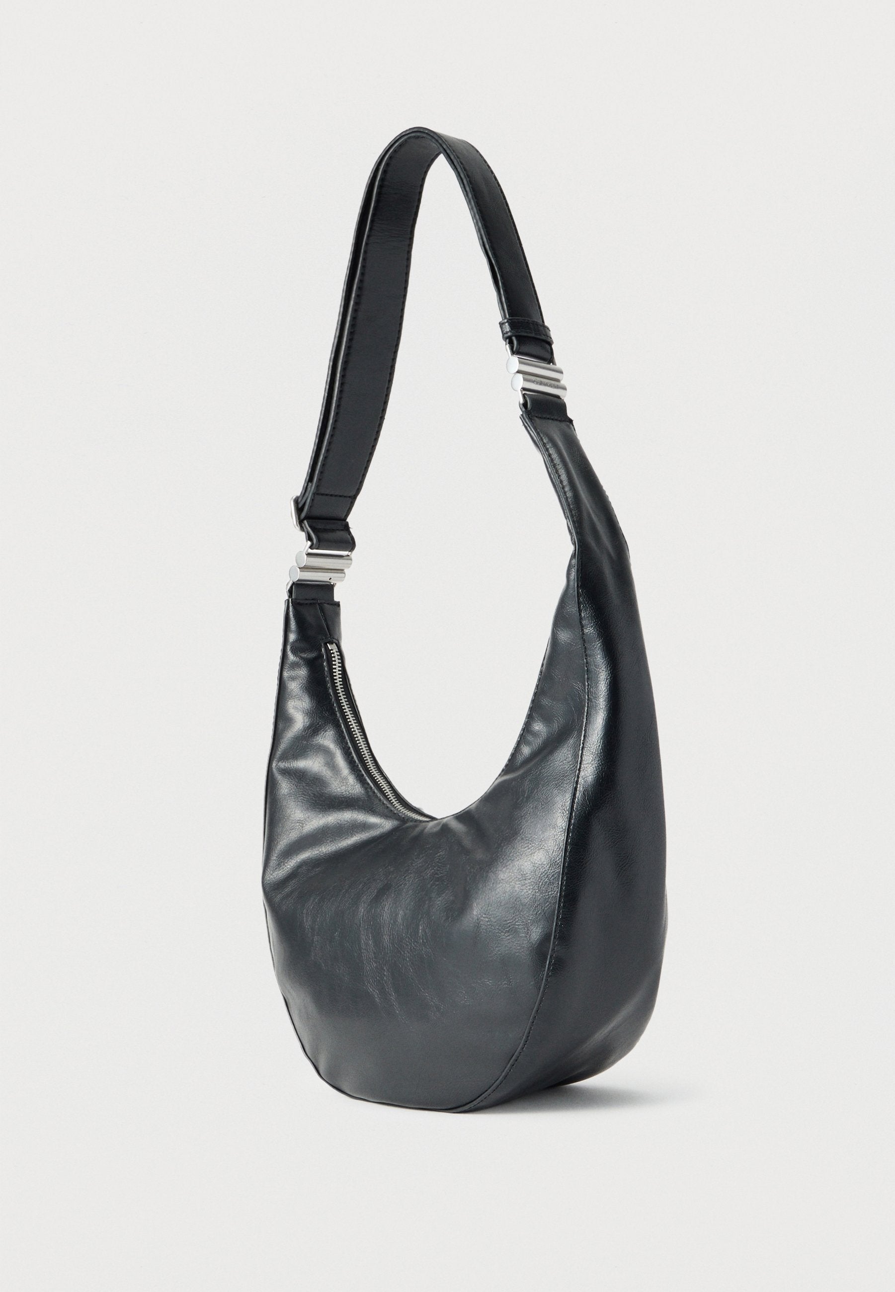 BUCKLE CONVERTIBLE SMALL HOBO - Handbag - black