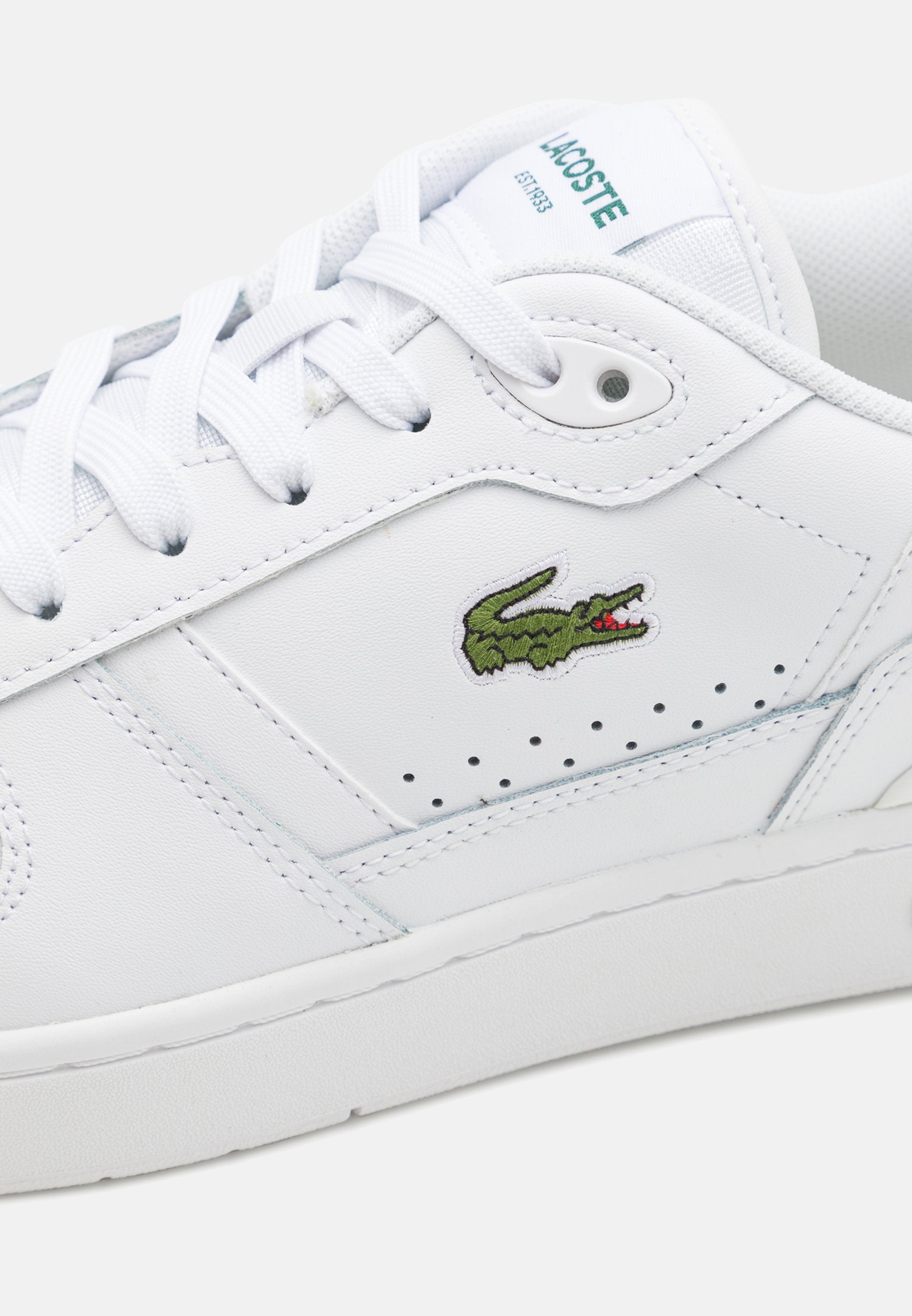 T CLIP SET 224 - Trainers - white