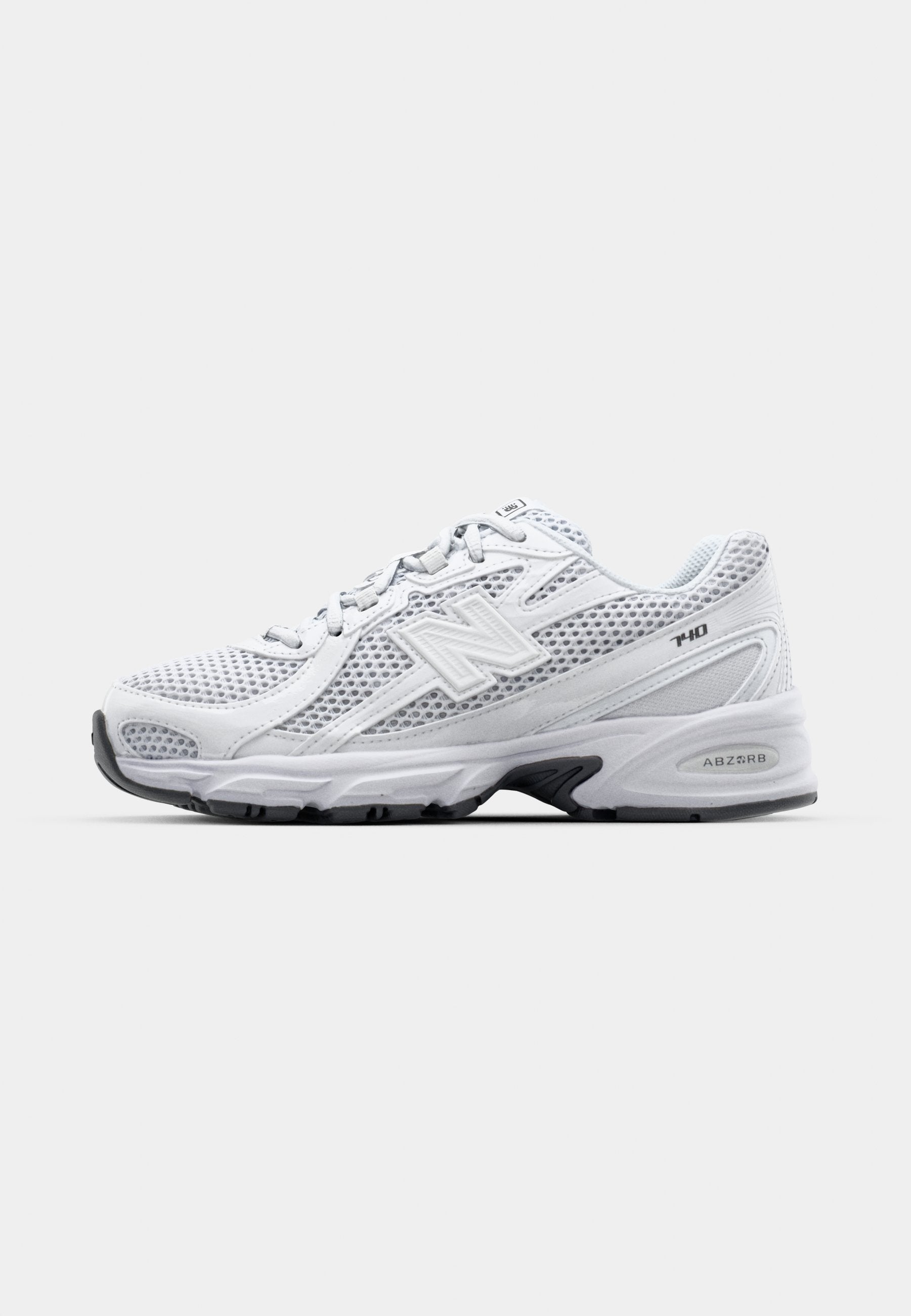 U740 UNISEX - Trainers - white